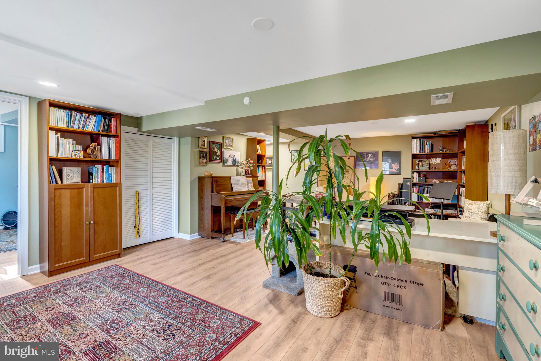 MANASSAS PARK - Residential