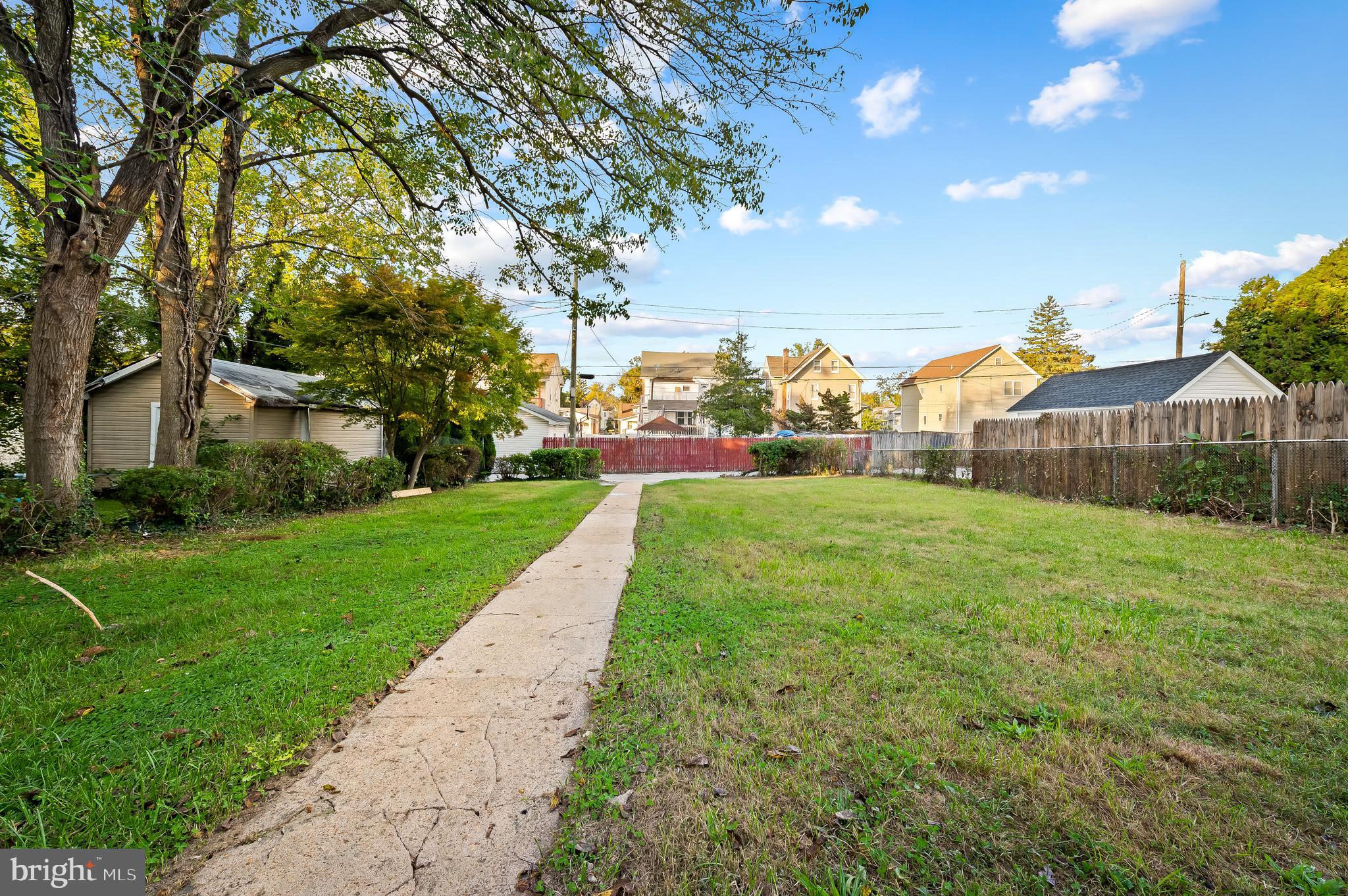 GWYNN OAK - Residential