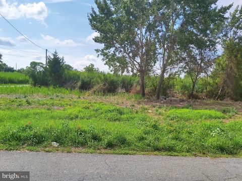 15 BOMBAY HOOK AVENUE SMYRNA DE 19977