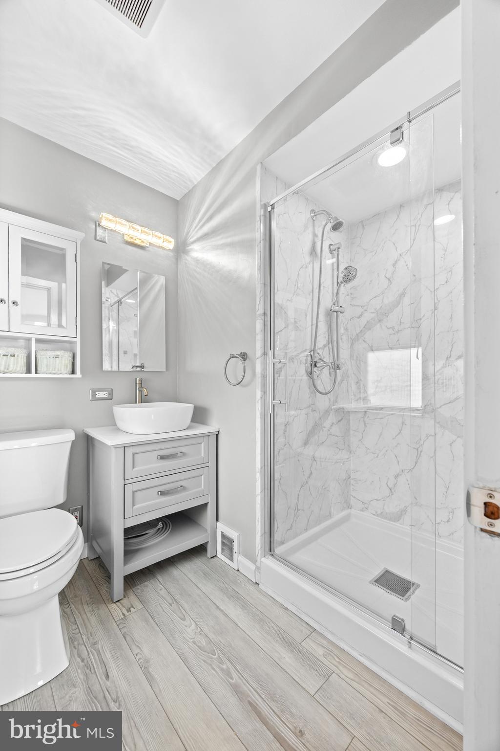 OAK LANE MANOR - Residential