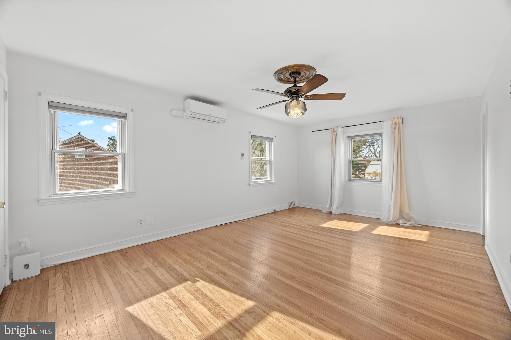 OAK LANE MANOR - Residential