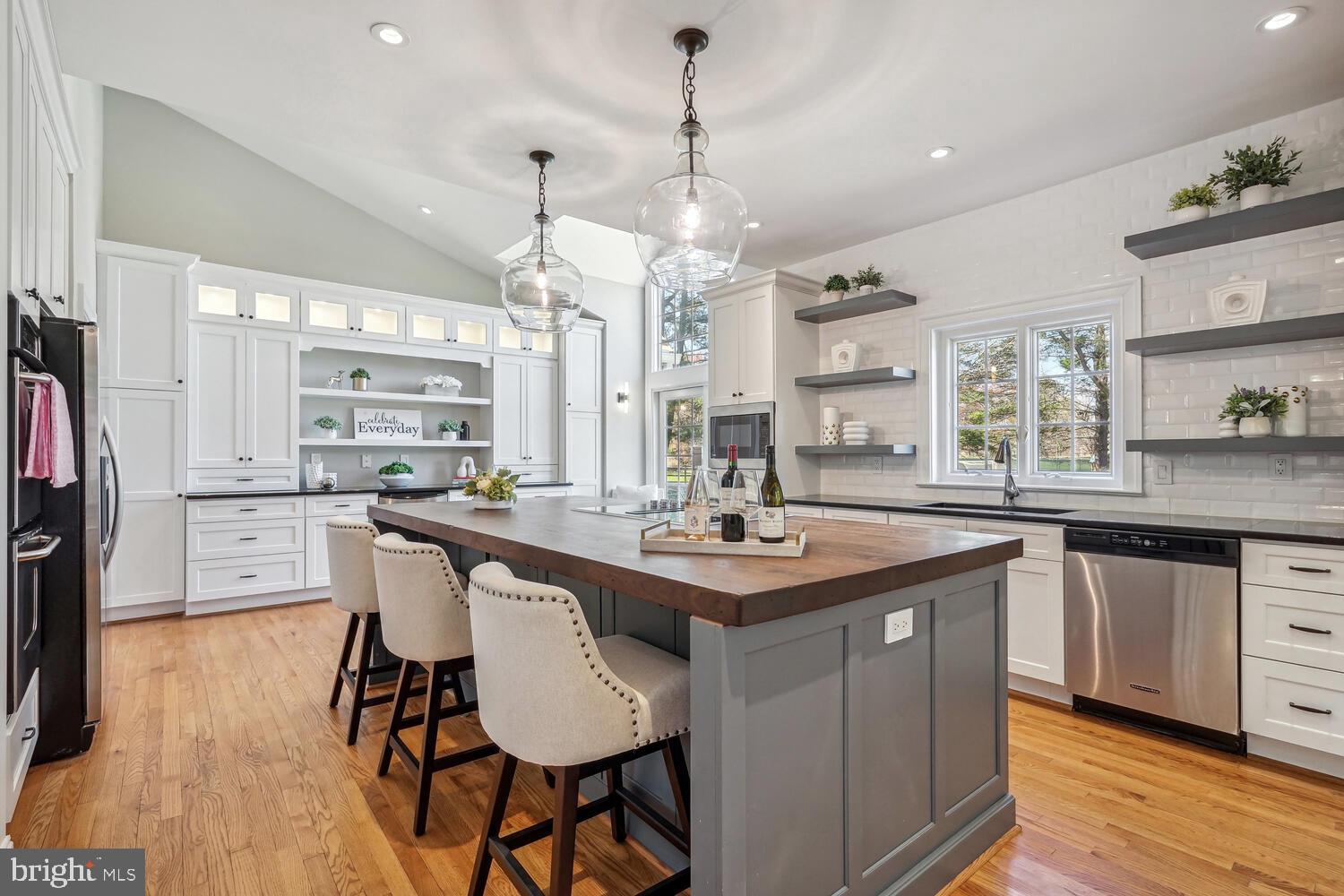 BELVEDERE - Residential