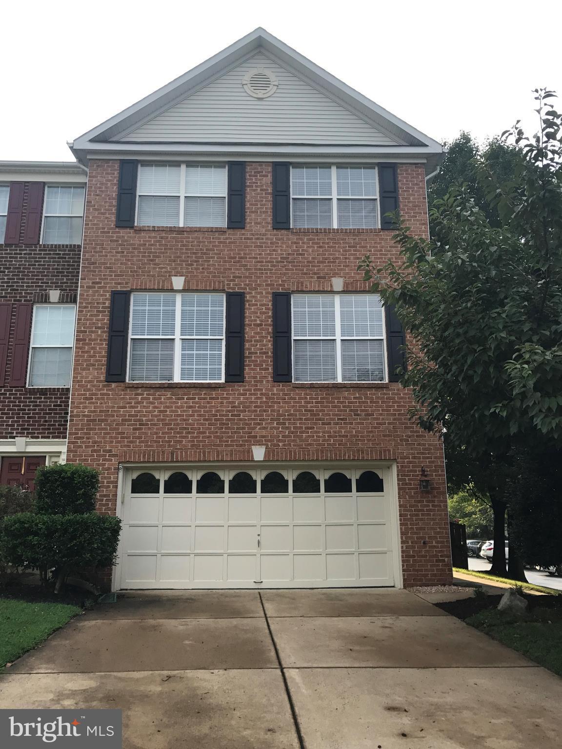 RIDGELEIGH - Residential Lease