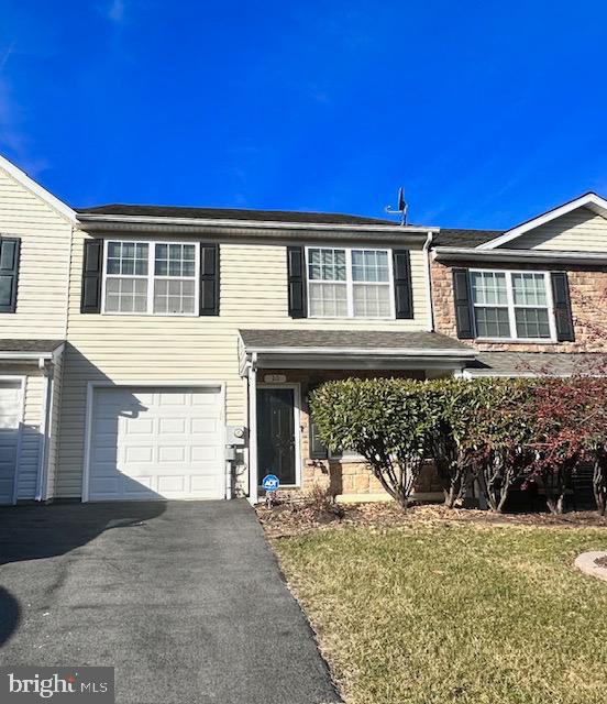 BRIAR RUN - Residential Lease