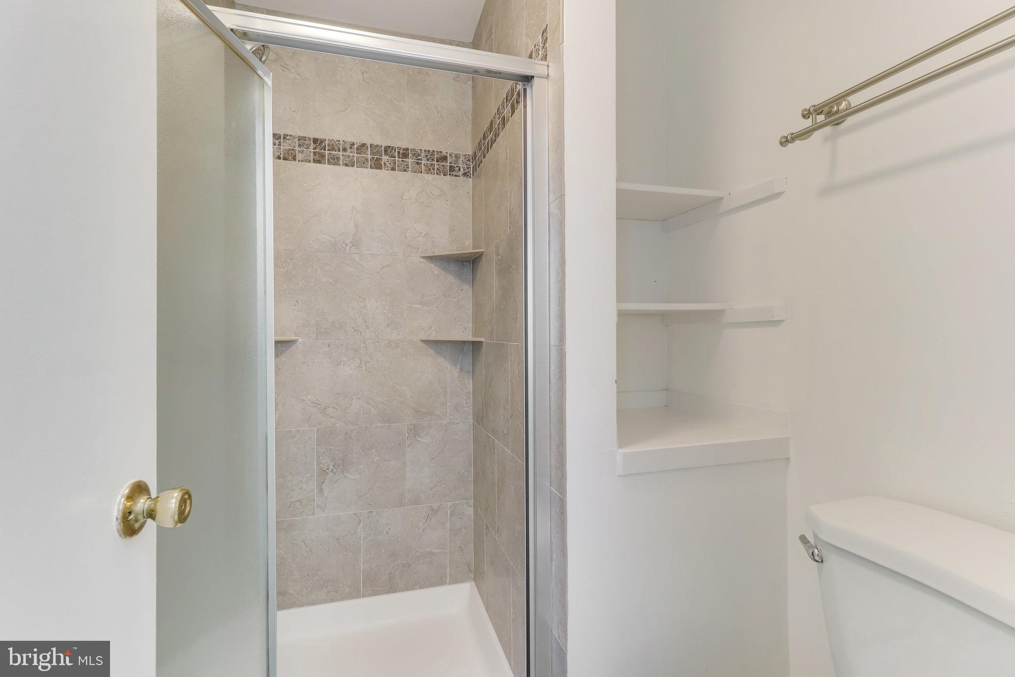 CHERRY HILL TOWNHOUSES - Residential Lease