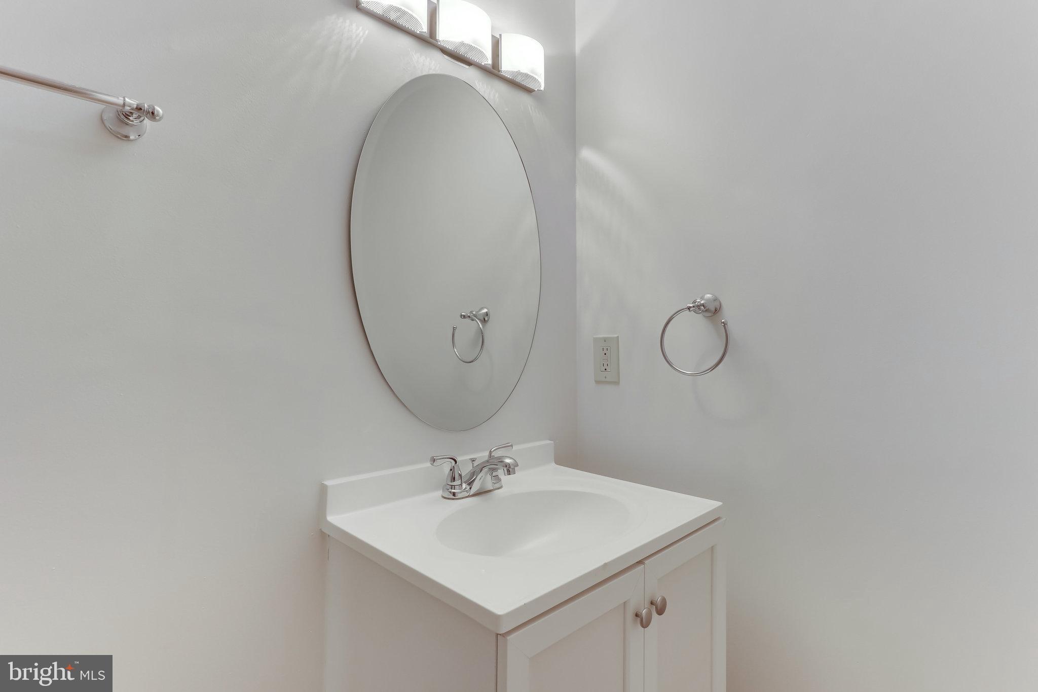 CHERRY HILL TOWNHOUSES - Residential Lease