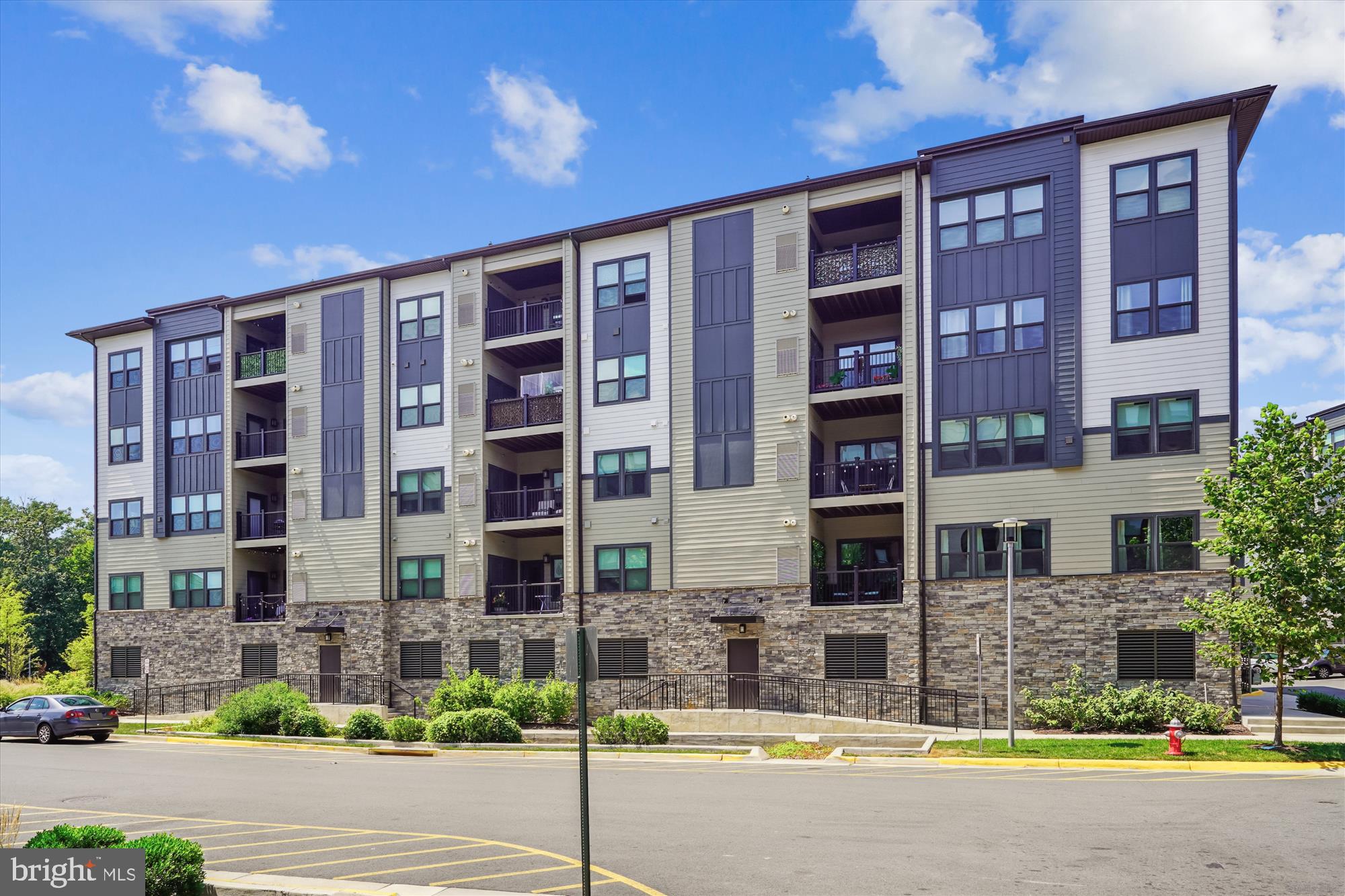 WOODLAND PARK STATION - Residential