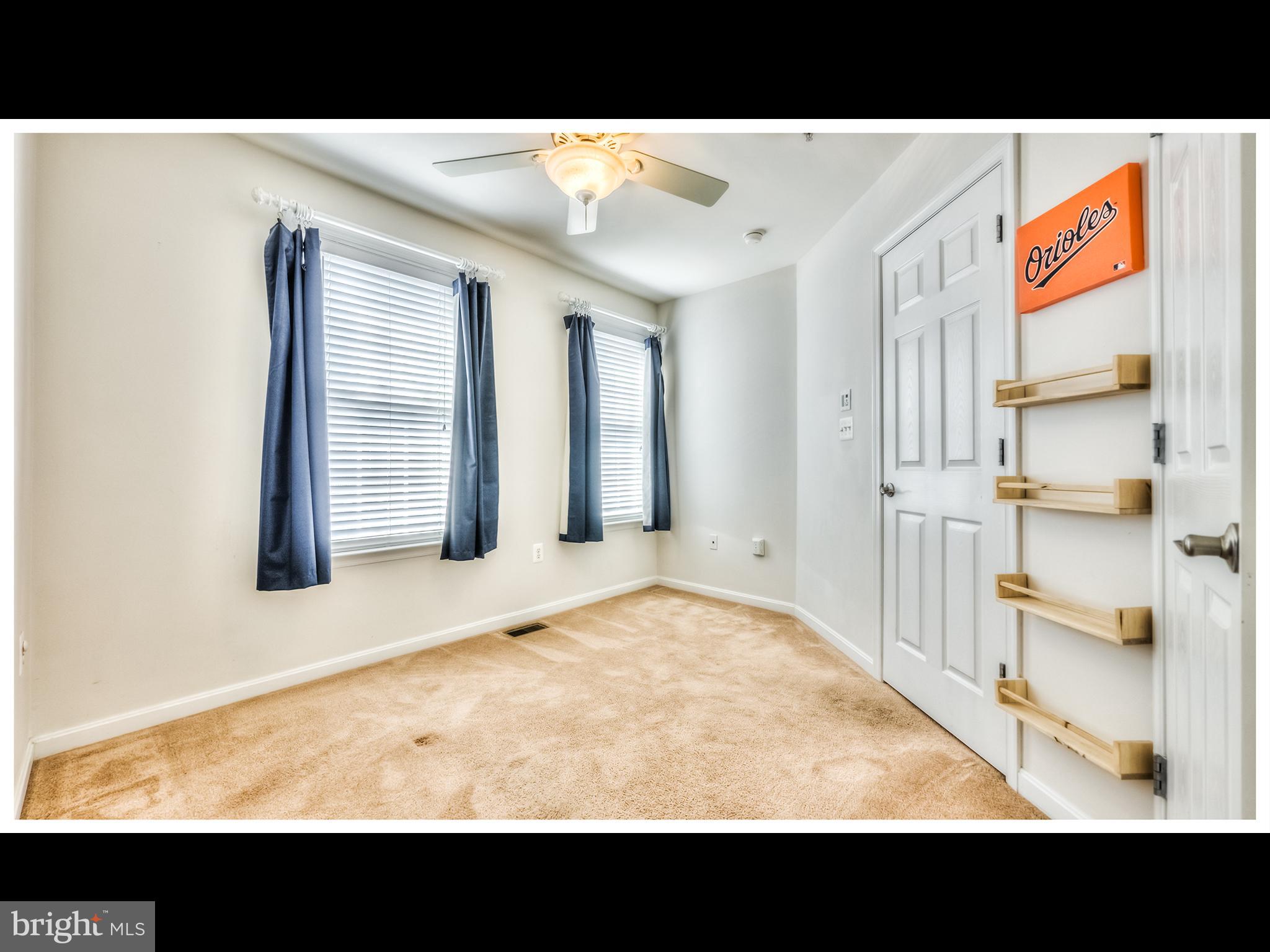 LOCUST POINT - Residential