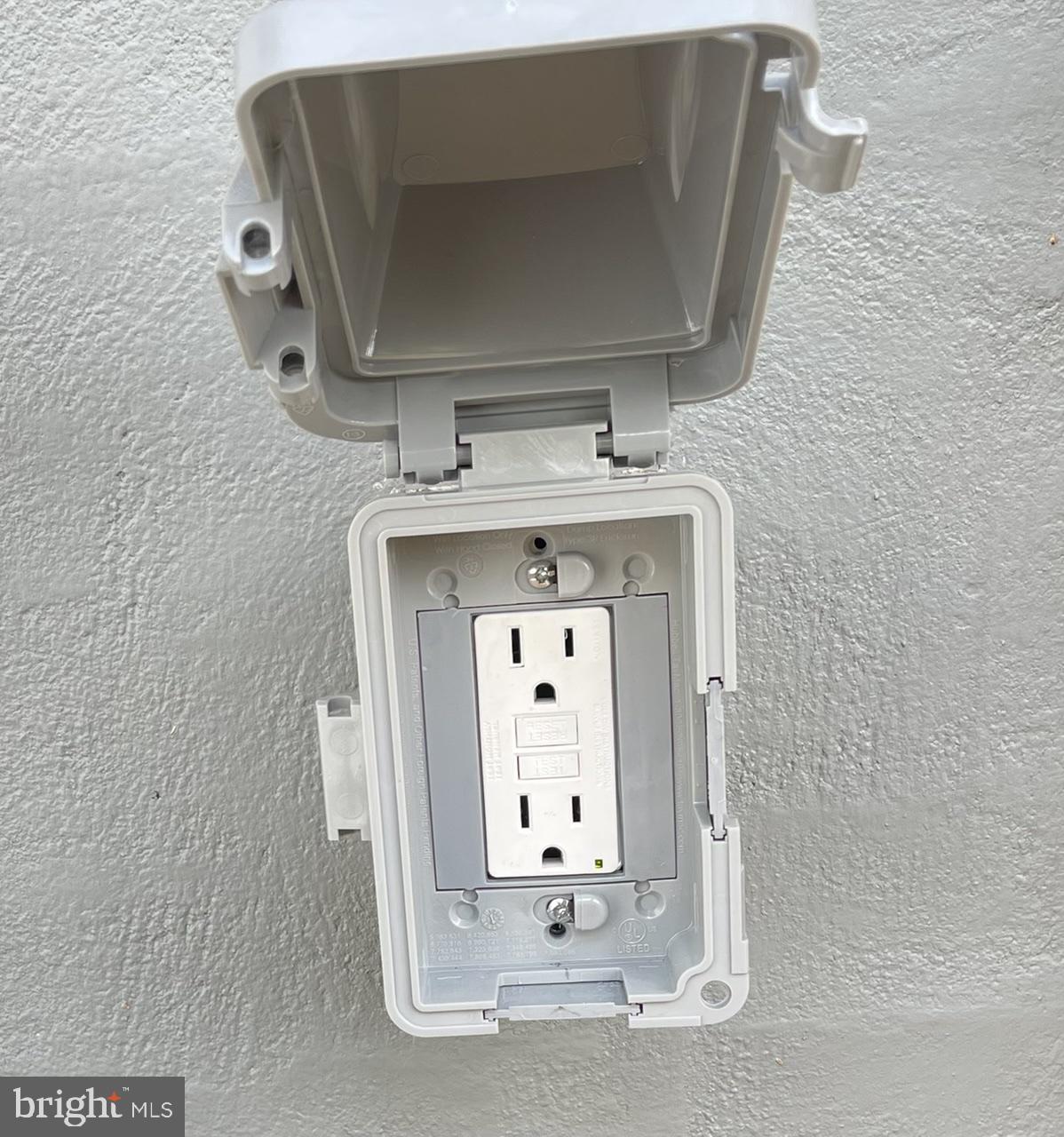 DRUID HILL PARK - Residential Lease