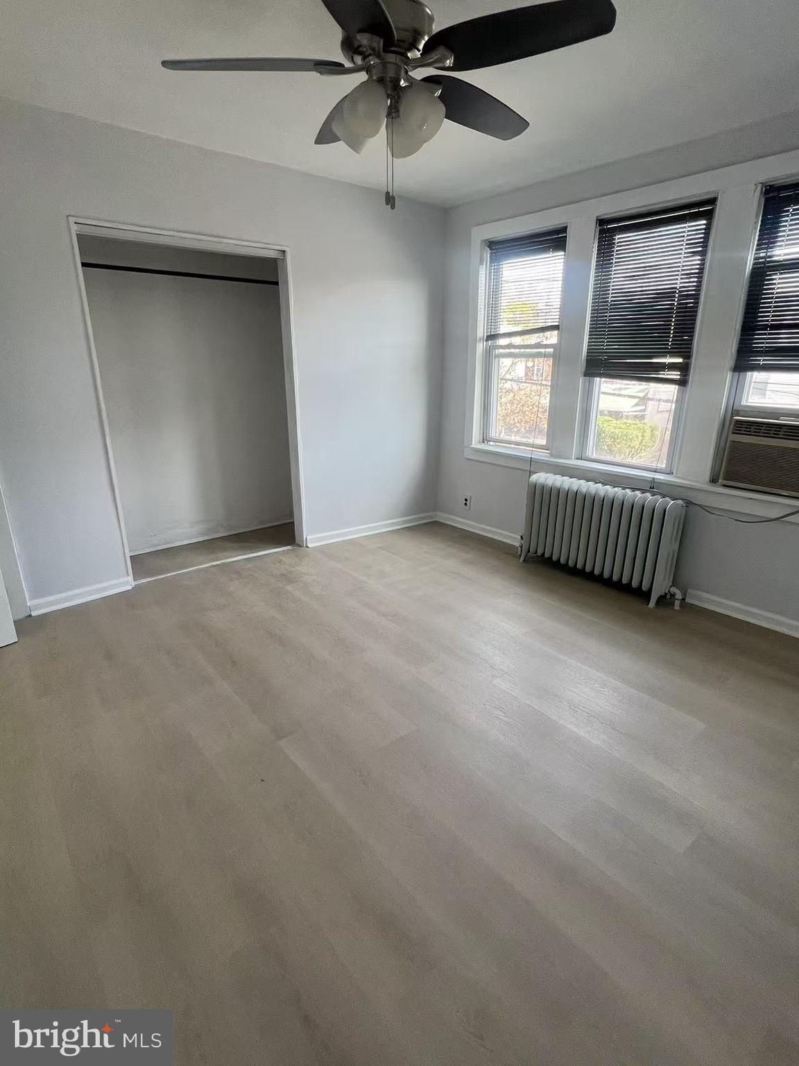 HOLMESBURG - Residential