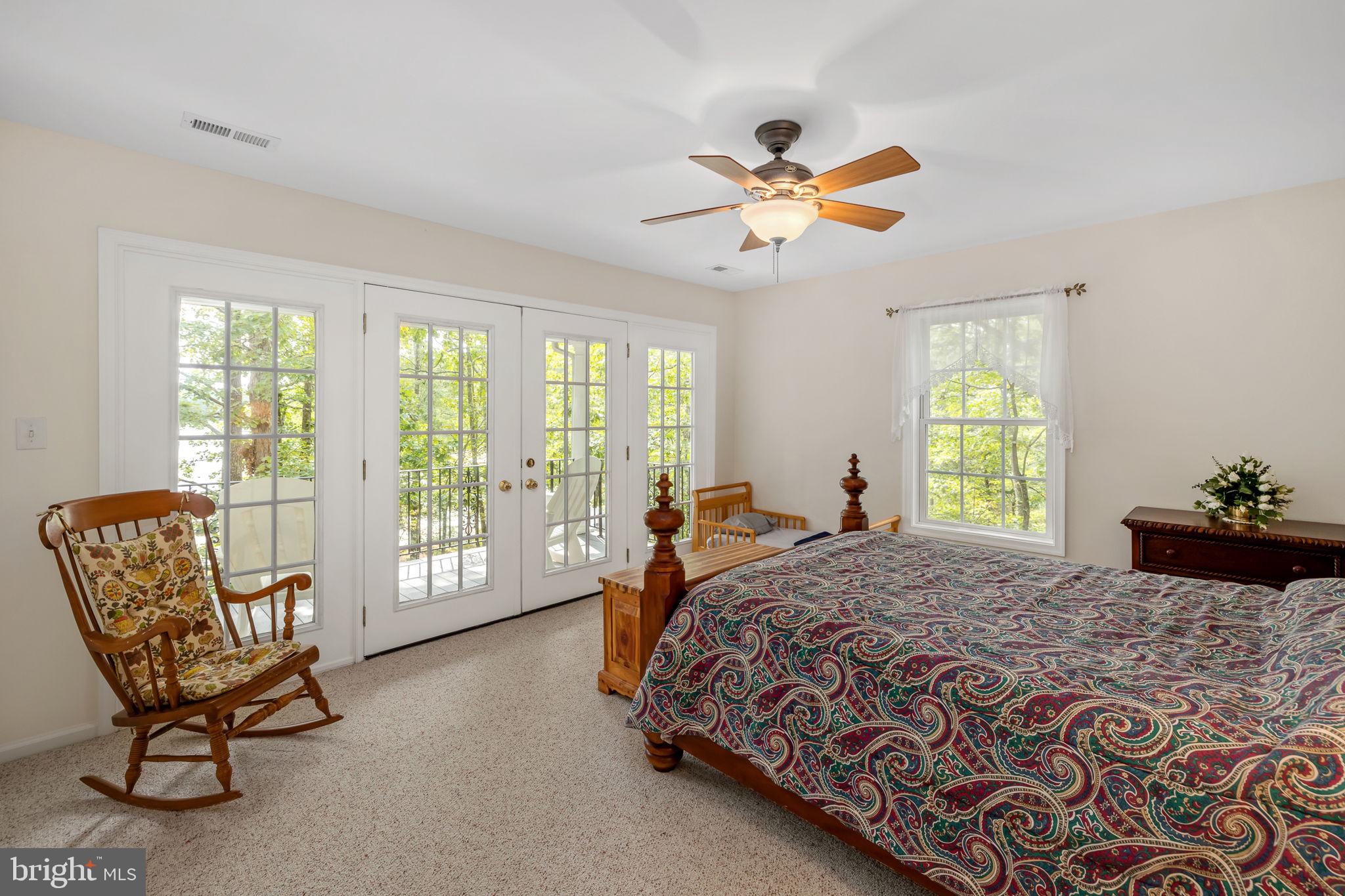 WESWOOD LAKE ESTATES - Residential