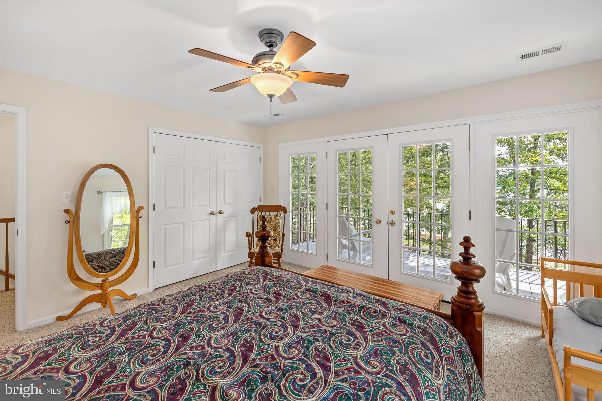 WESWOOD LAKE ESTATES - Residential