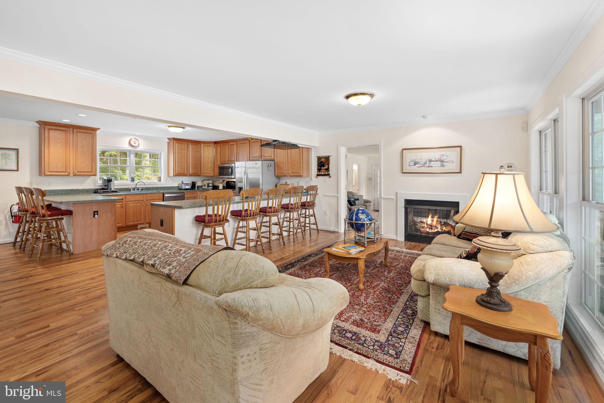 WESWOOD LAKE ESTATES - Residential