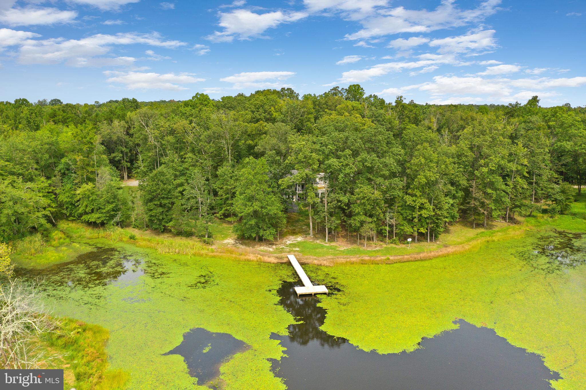 WESWOOD LAKE ESTATES - Residential