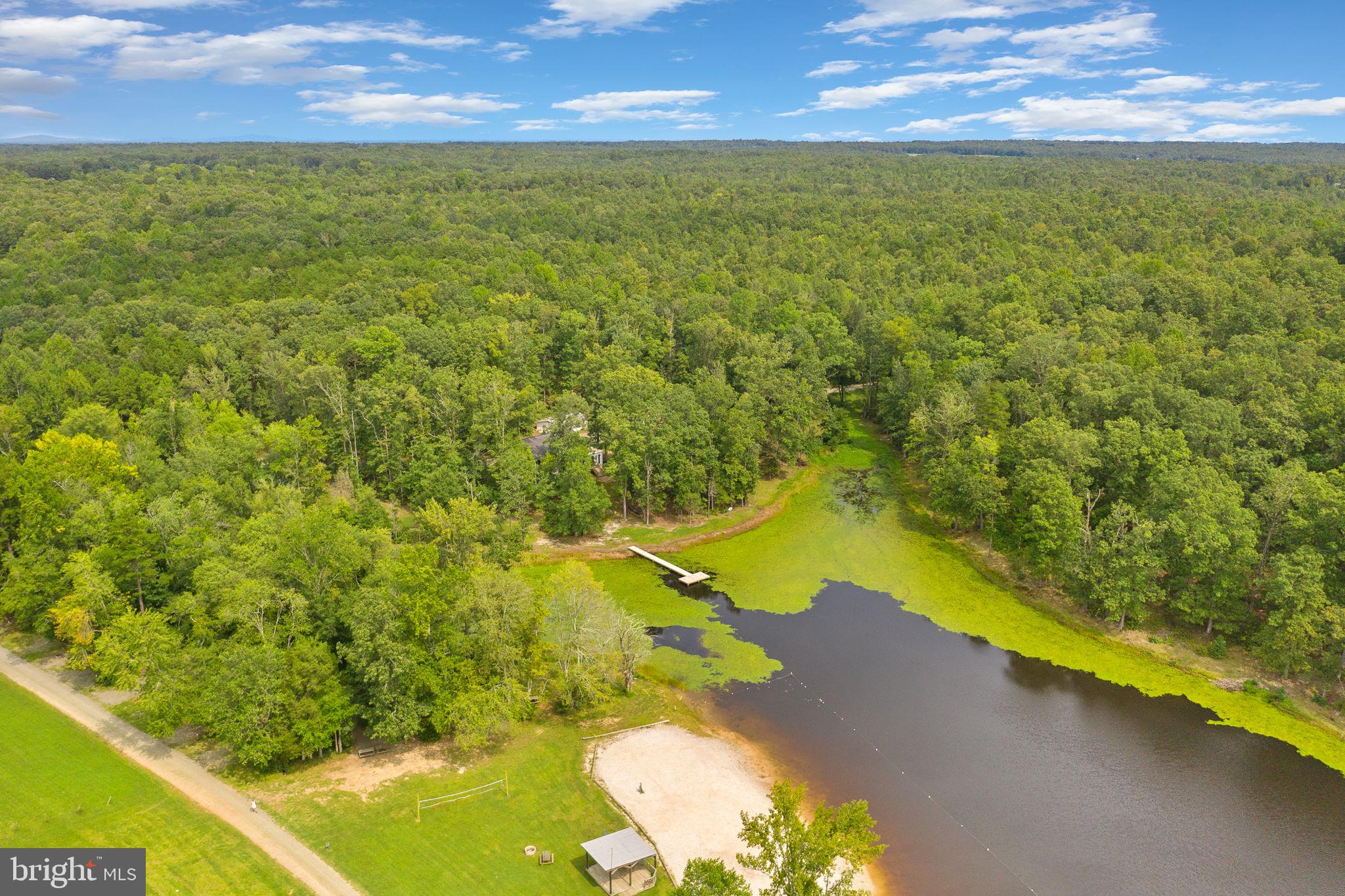 WESWOOD LAKE ESTATES - Residential