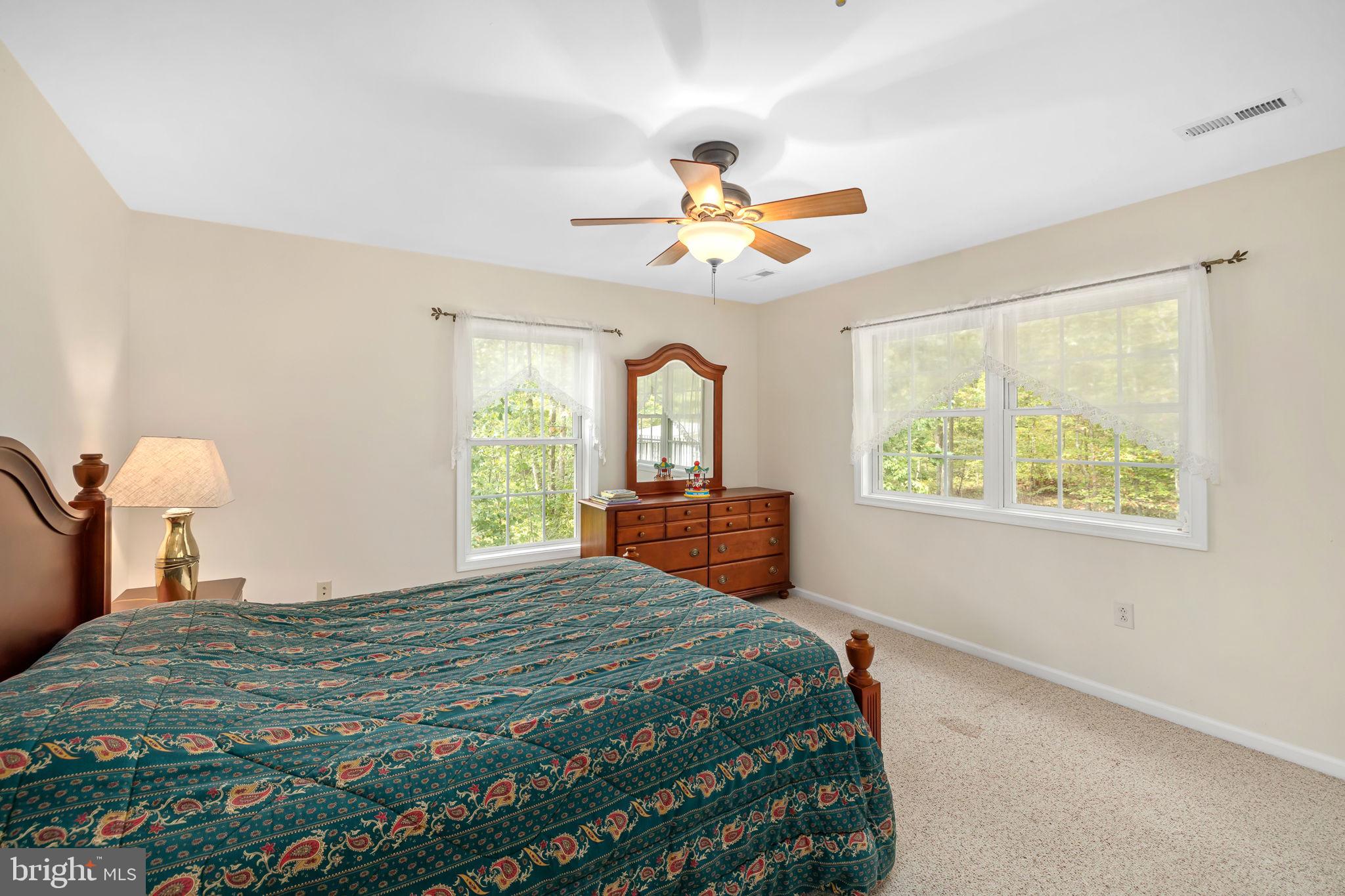 WESWOOD LAKE ESTATES - Residential