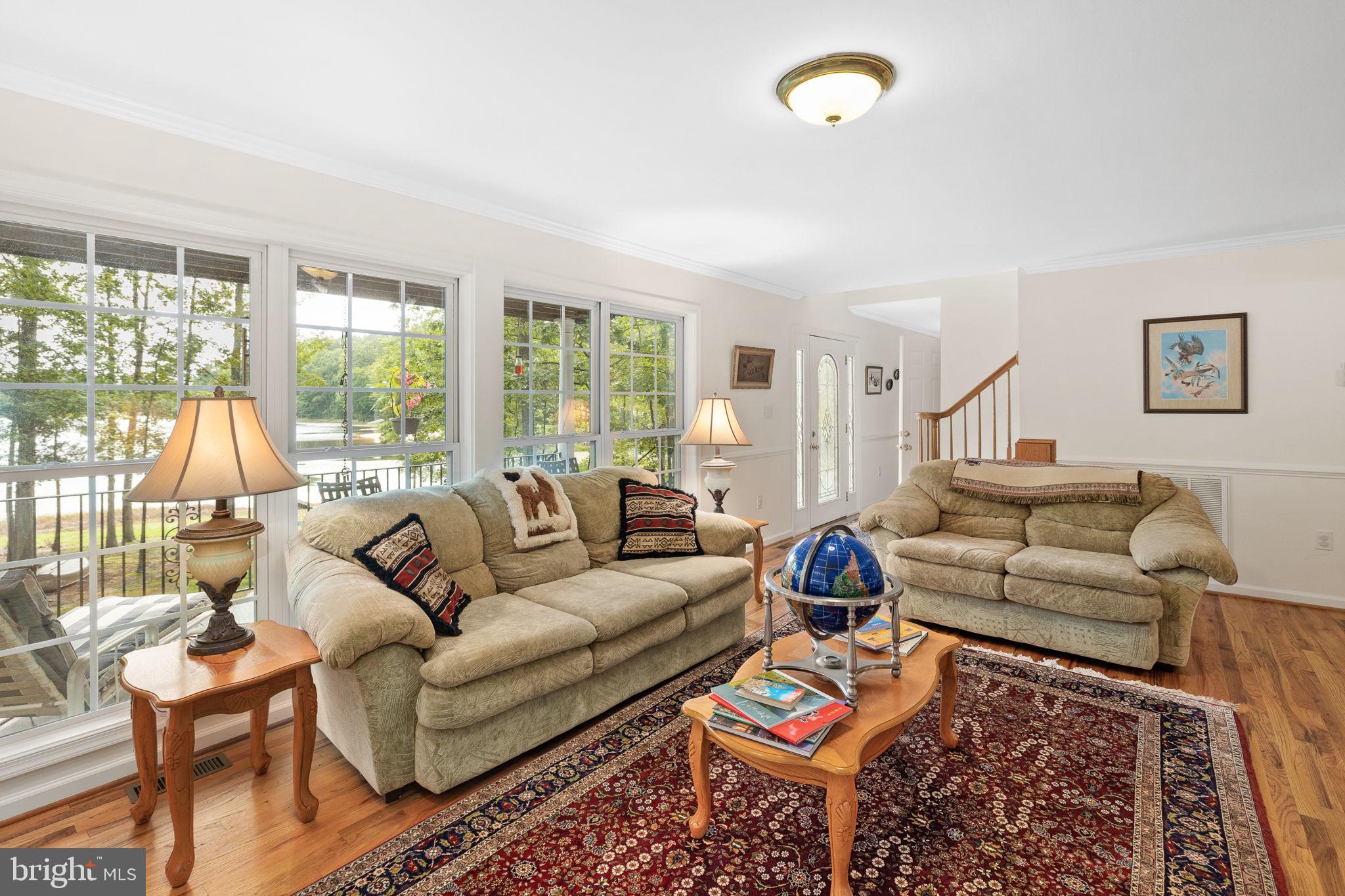 WESWOOD LAKE ESTATES - Residential