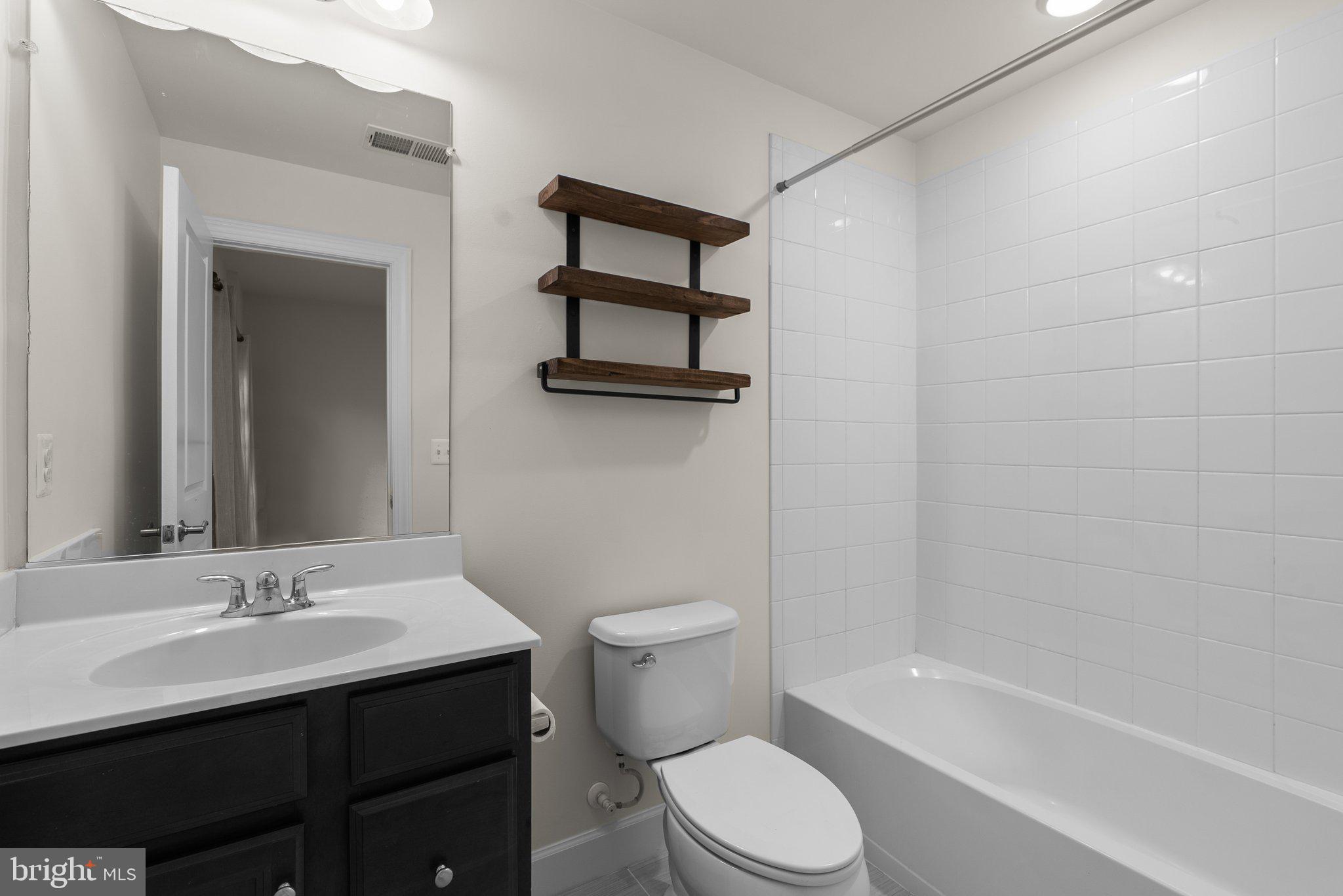 HAYMARKET CROSSING - Residential