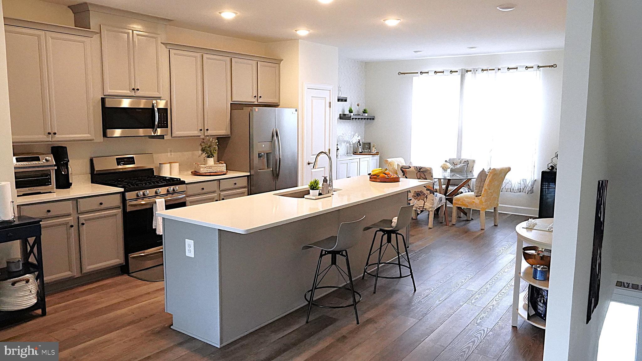 HAYMARKET CROSSING - Residential