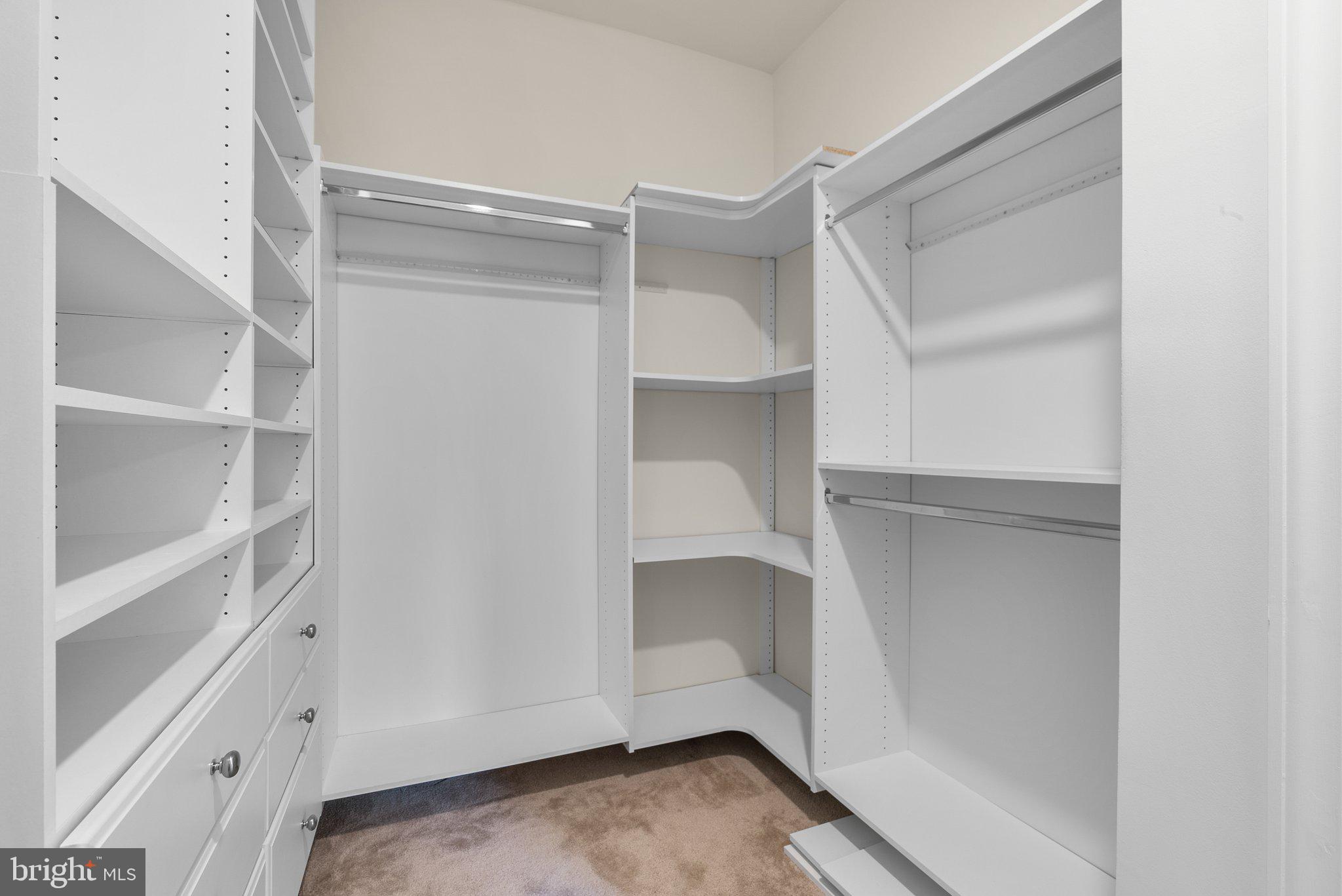 HAYMARKET CROSSING - Residential