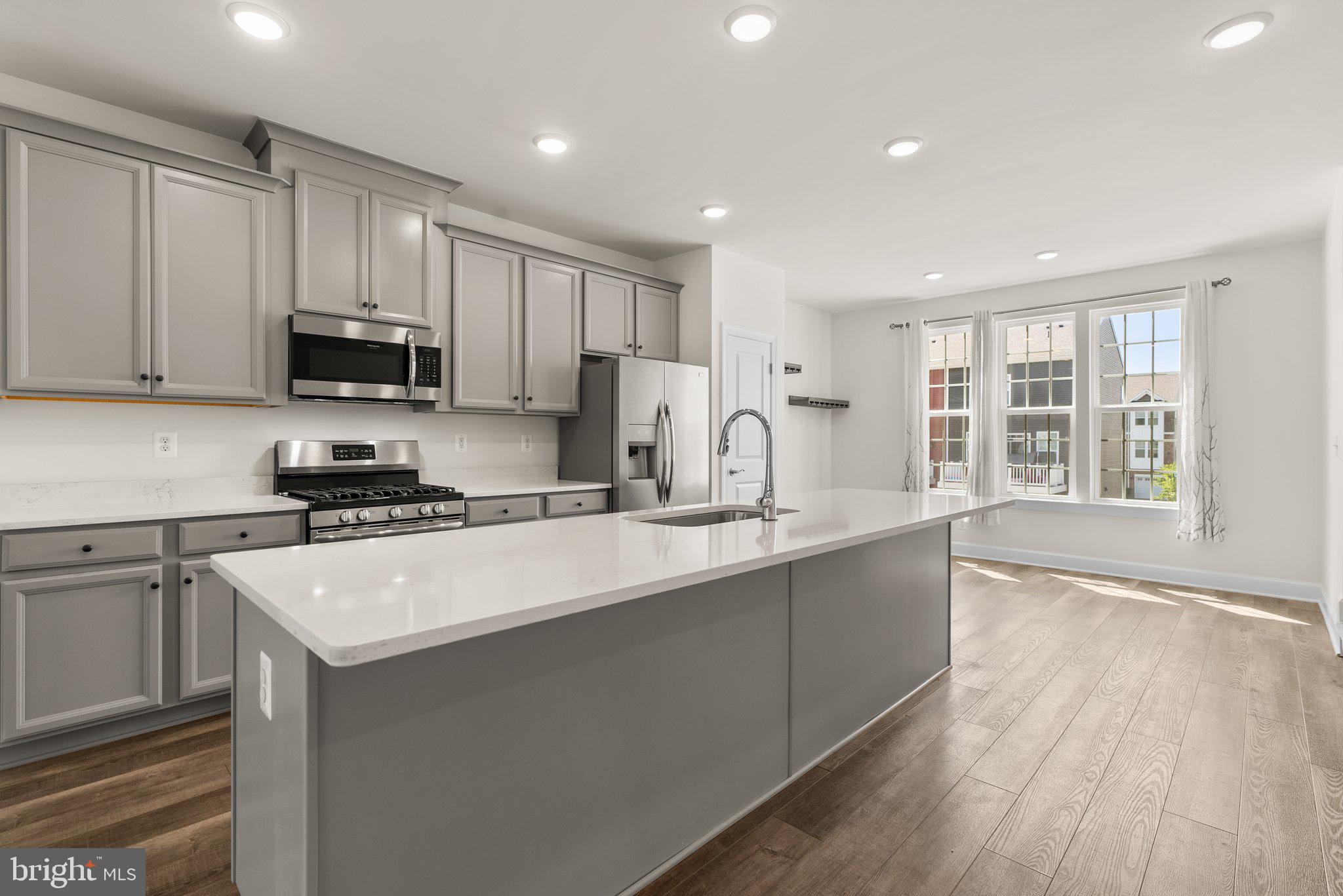 HAYMARKET CROSSING - Residential