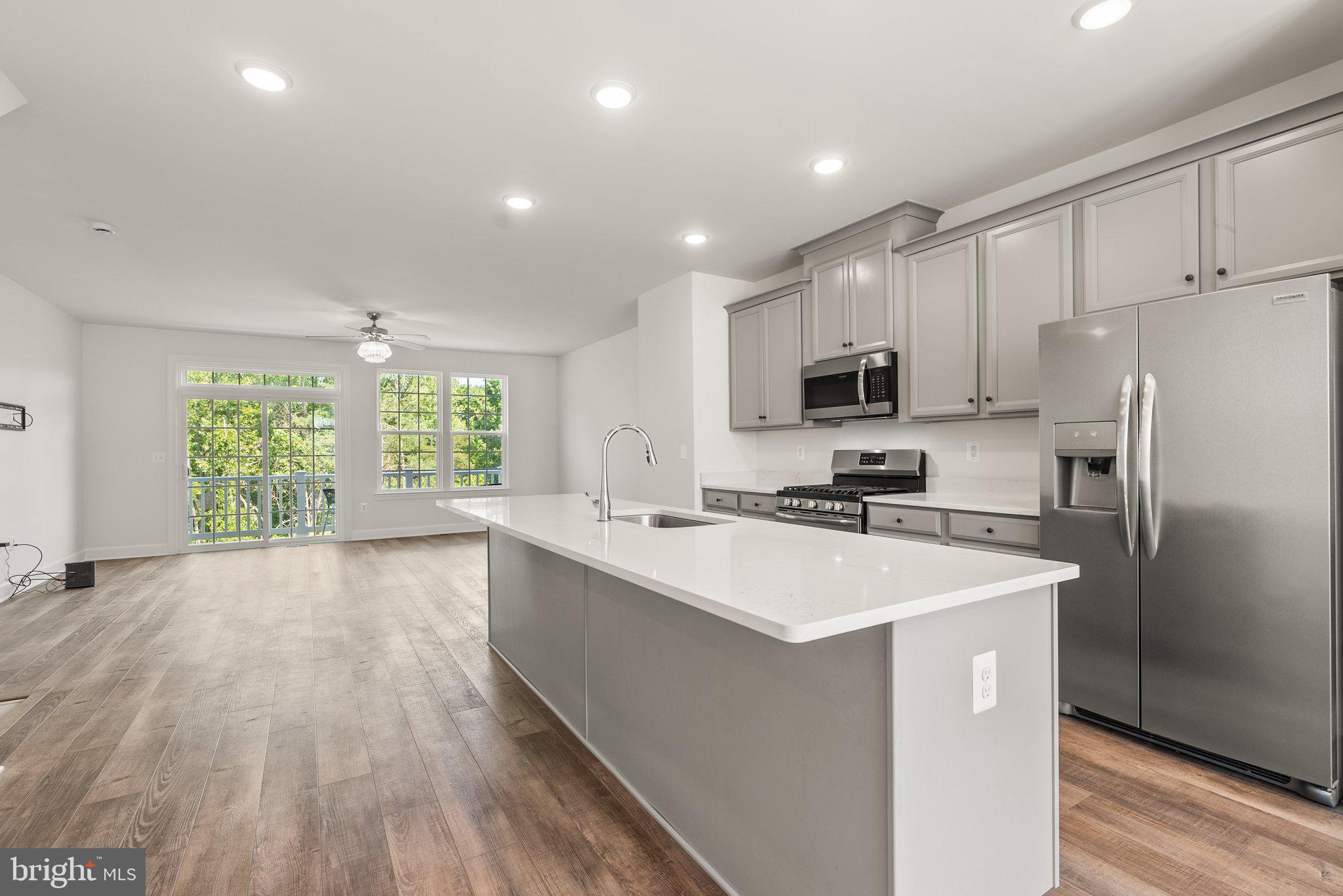 HAYMARKET CROSSING - Residential