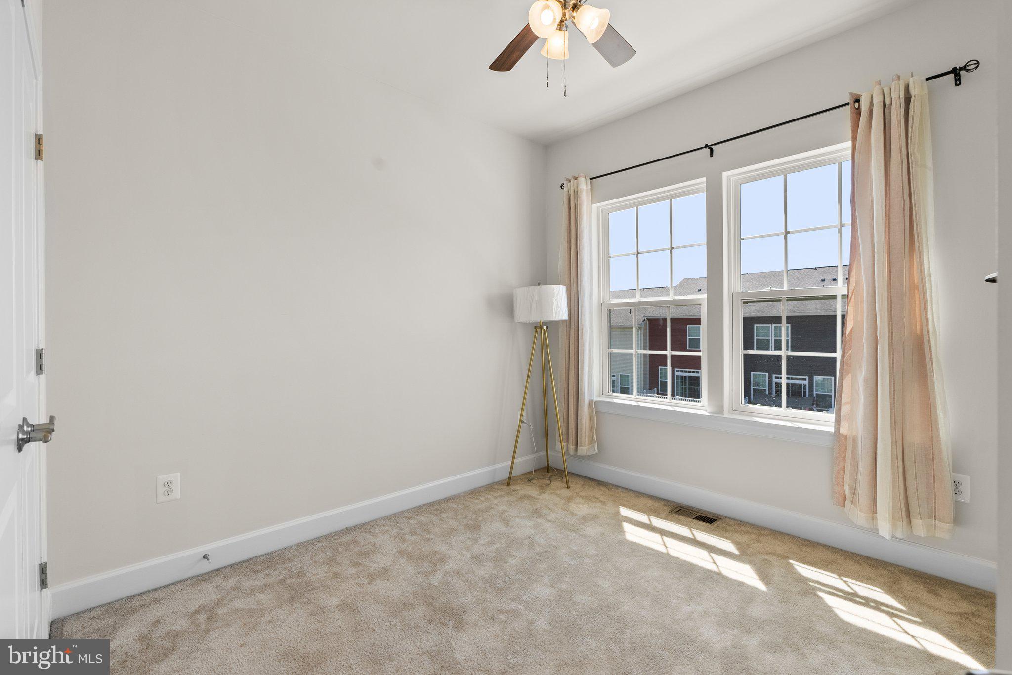 HAYMARKET CROSSING - Residential