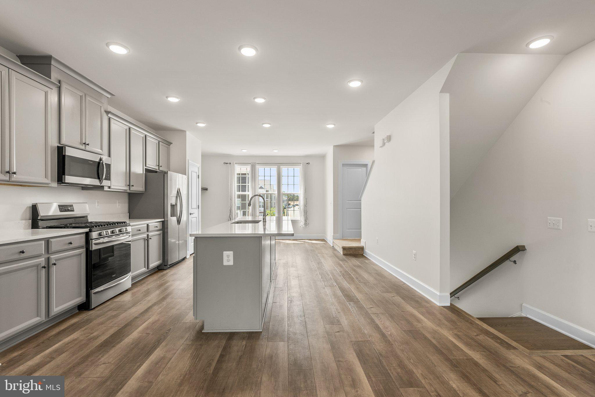 HAYMARKET CROSSING - Residential