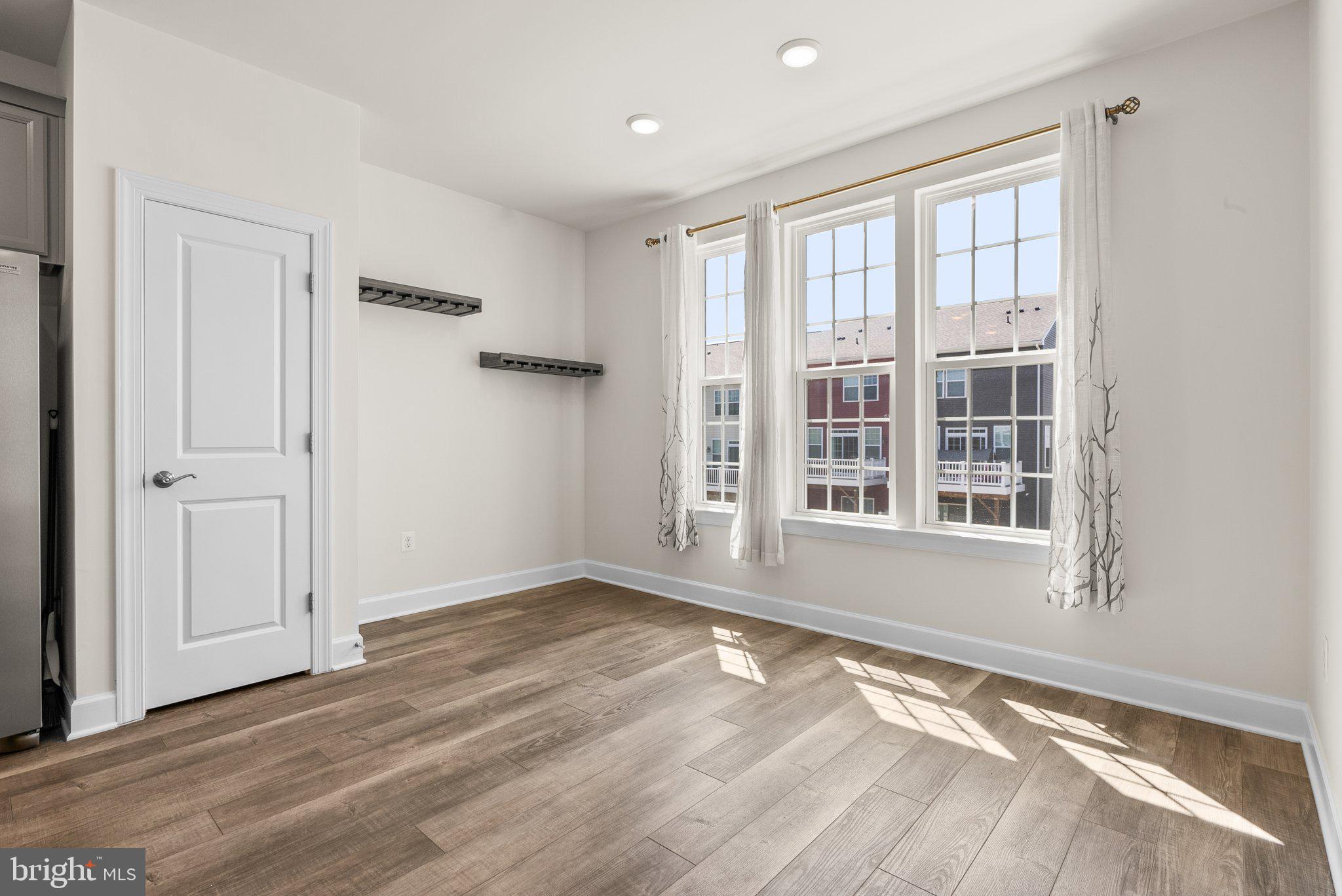 HAYMARKET CROSSING - Residential