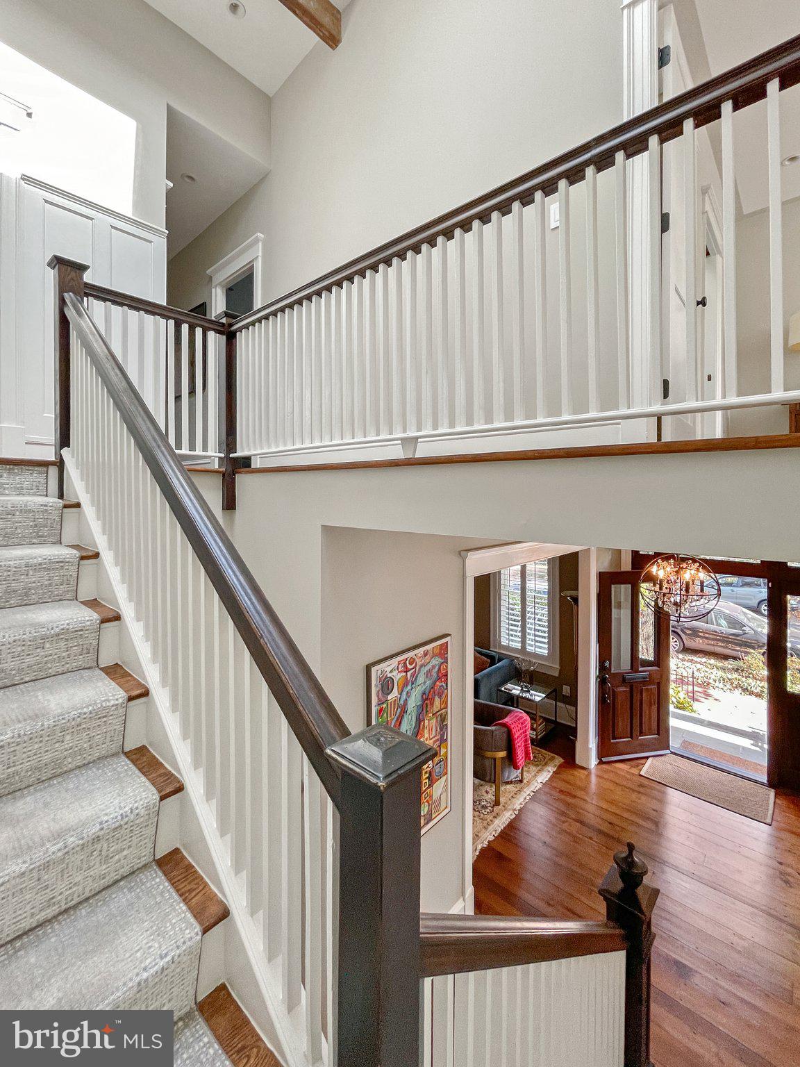CAPITOL HILL - Residential