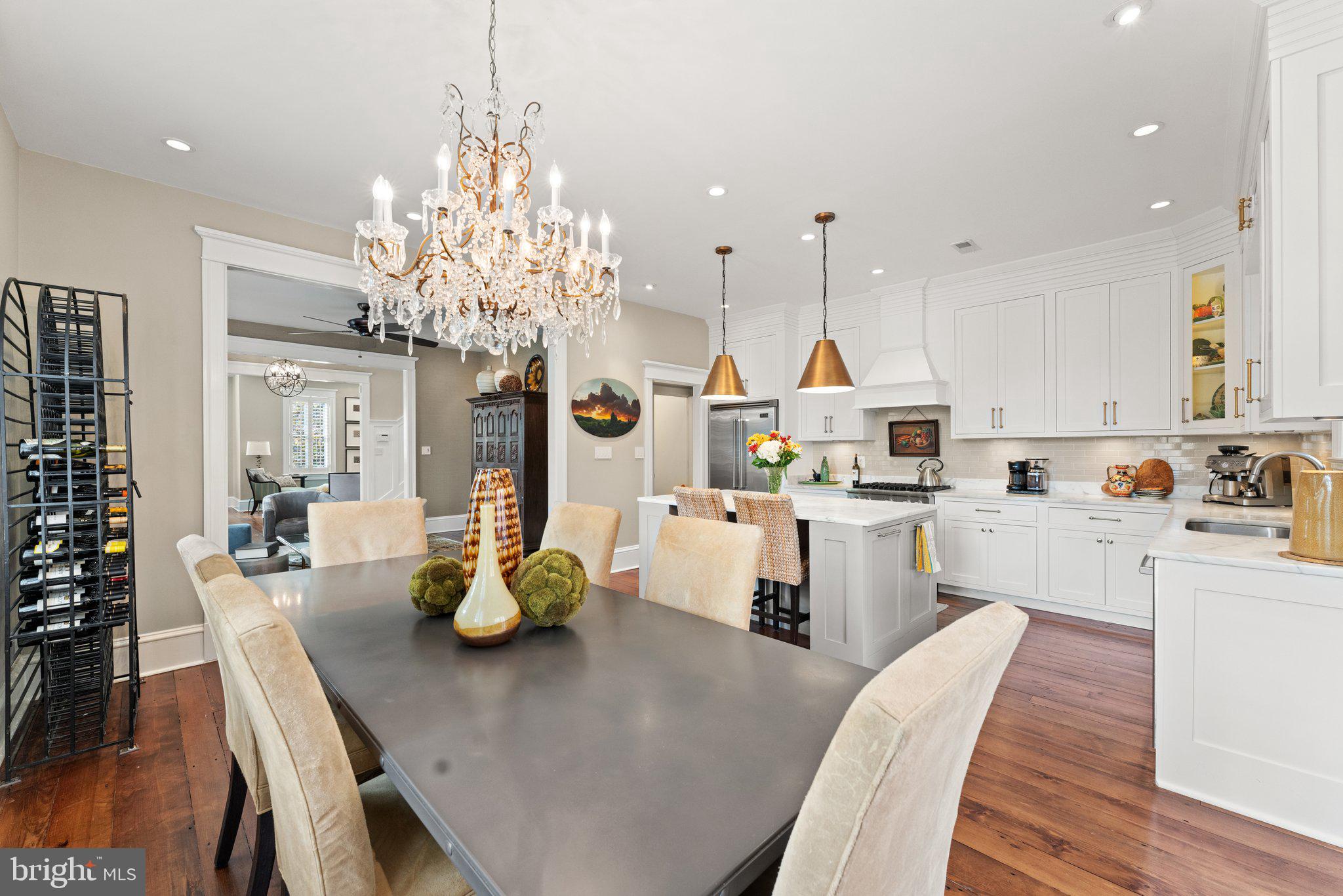 CAPITOL HILL - Residential