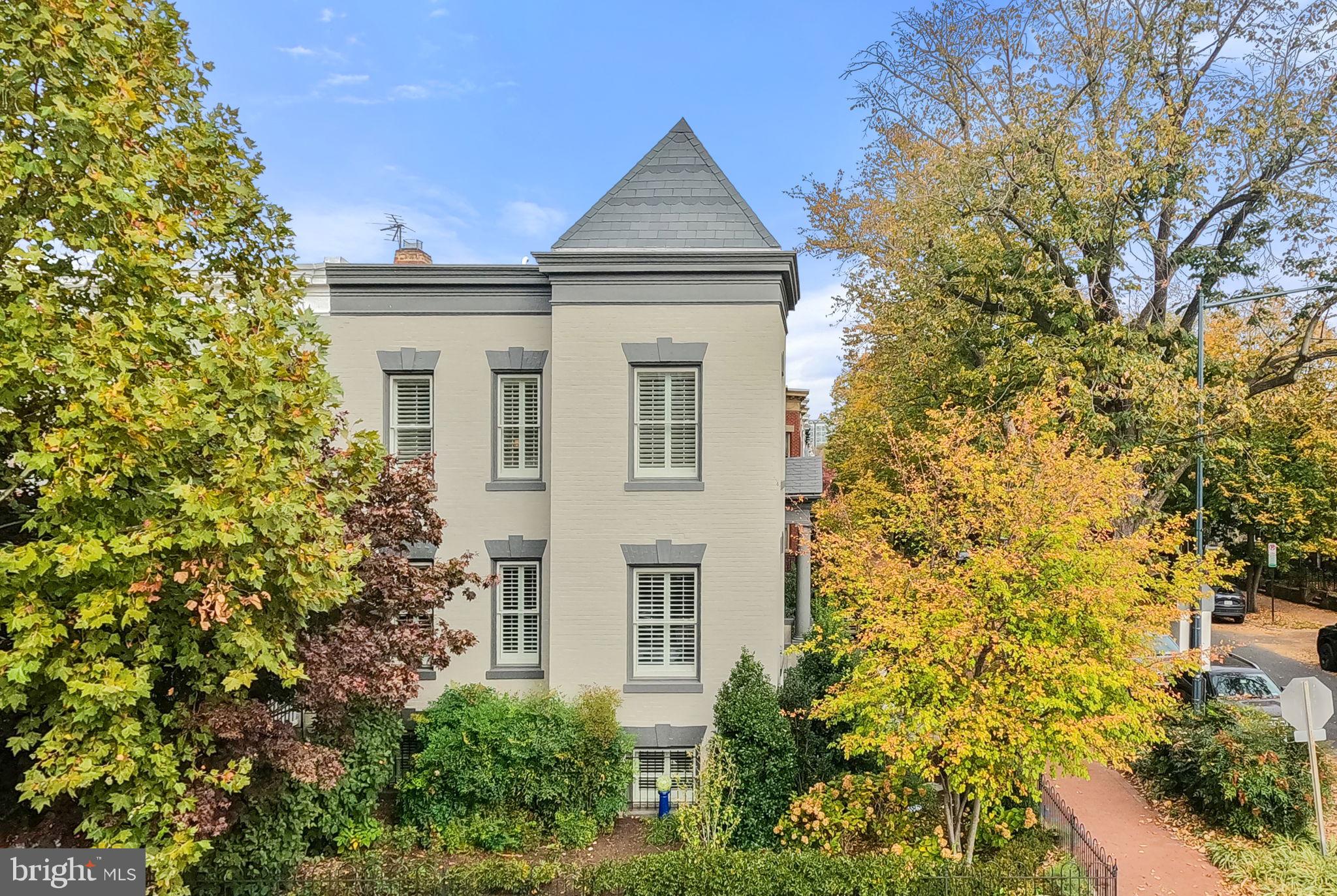 CAPITOL HILL - Residential