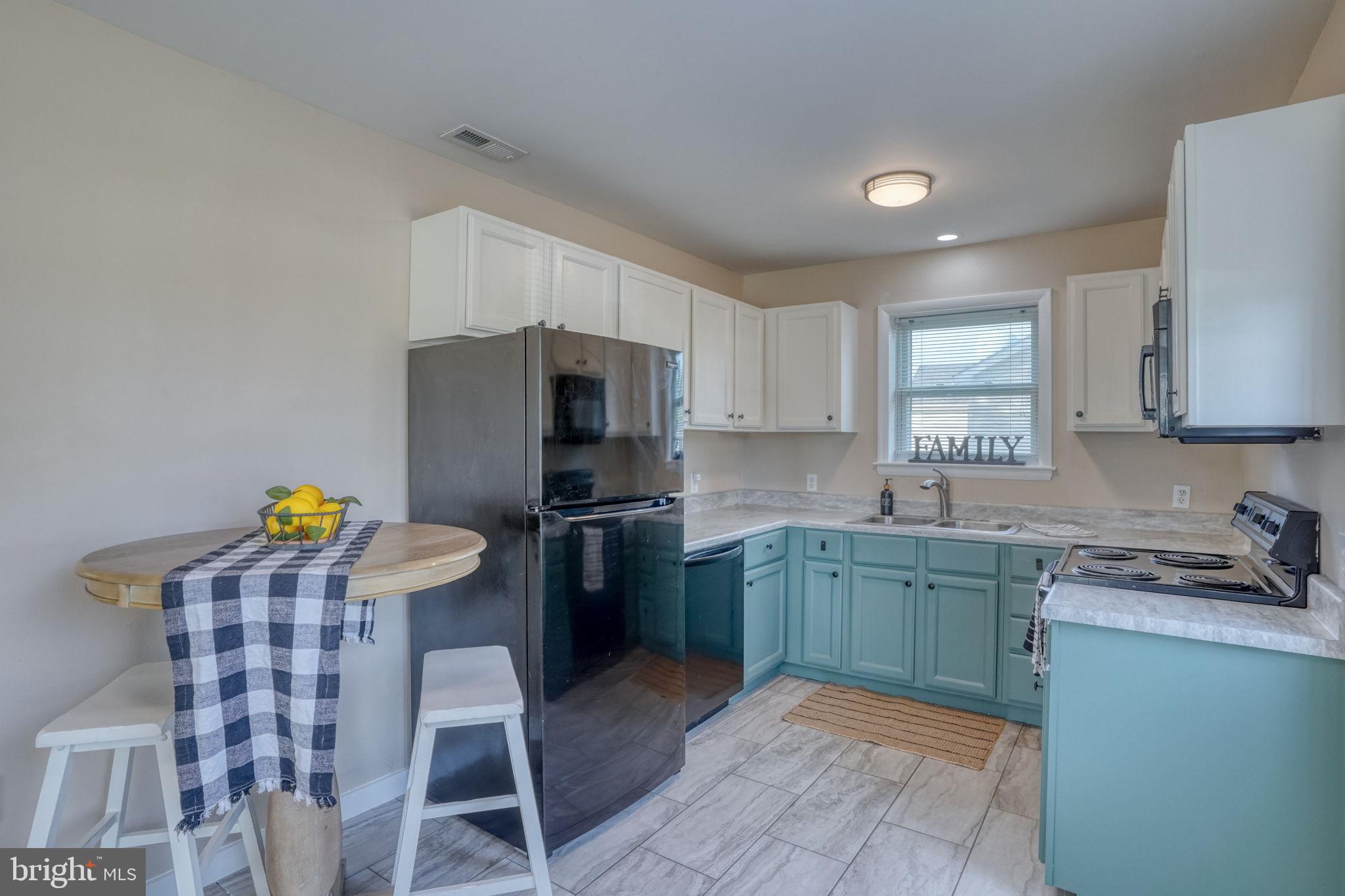 KNIGHTS LANDING - Residential