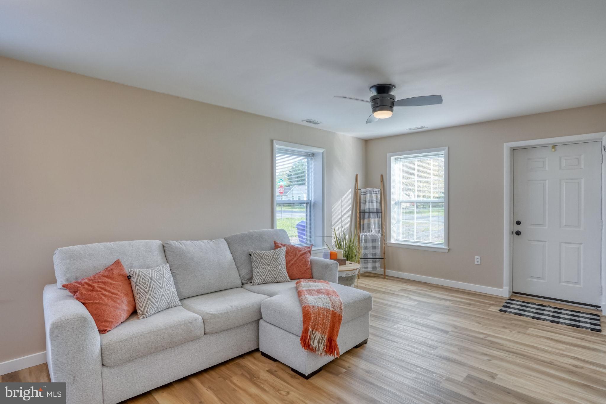 KNIGHTS LANDING - Residential