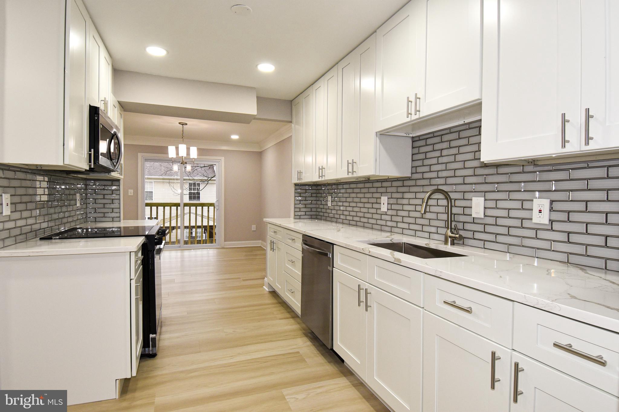 CHURCHILL TOWN SECTOR - Residential