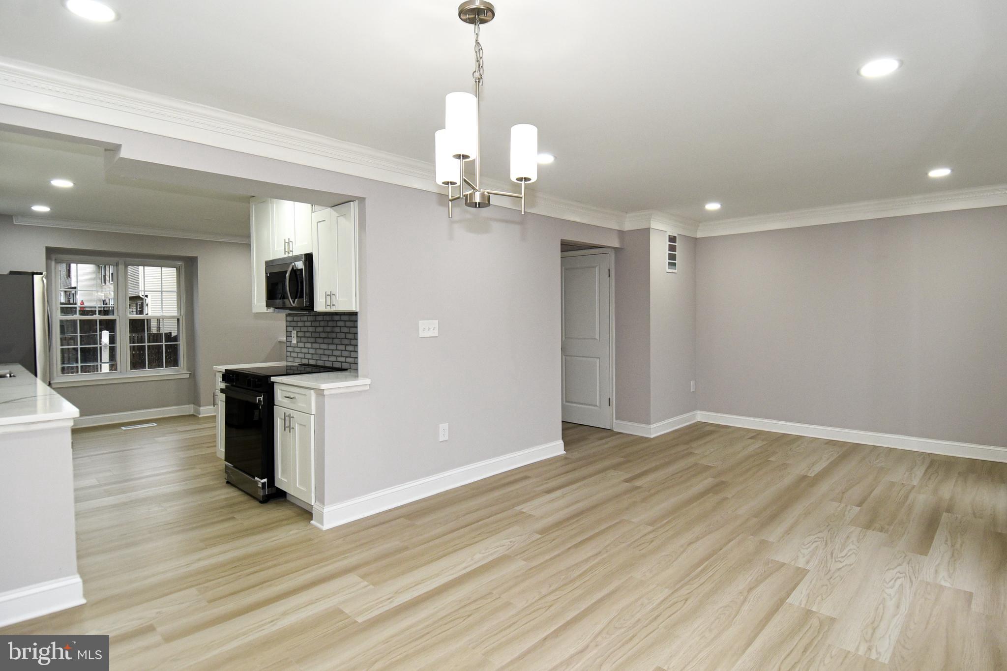 CHURCHILL TOWN SECTOR - Residential