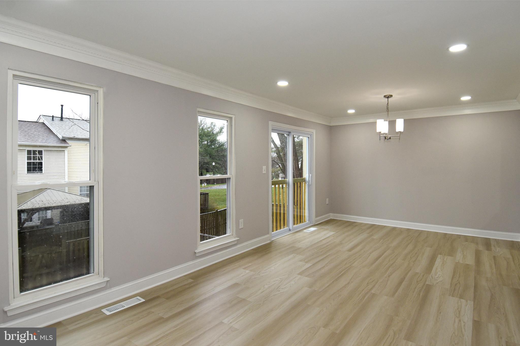 CHURCHILL TOWN SECTOR - Residential