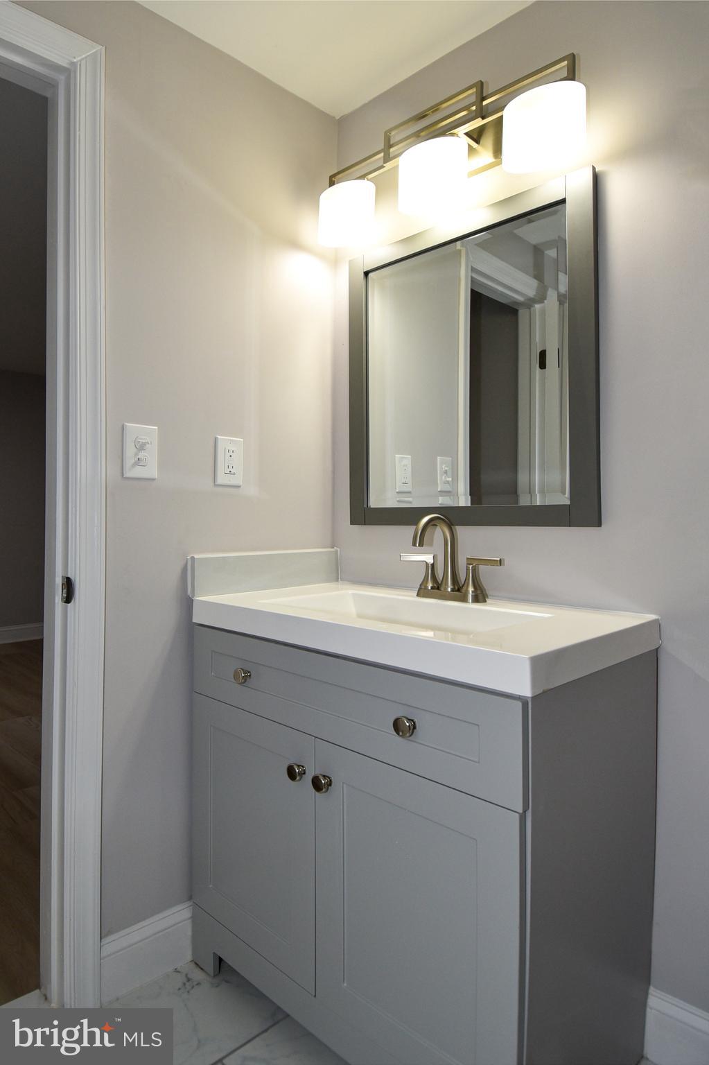 CHURCHILL TOWN SECTOR - Residential