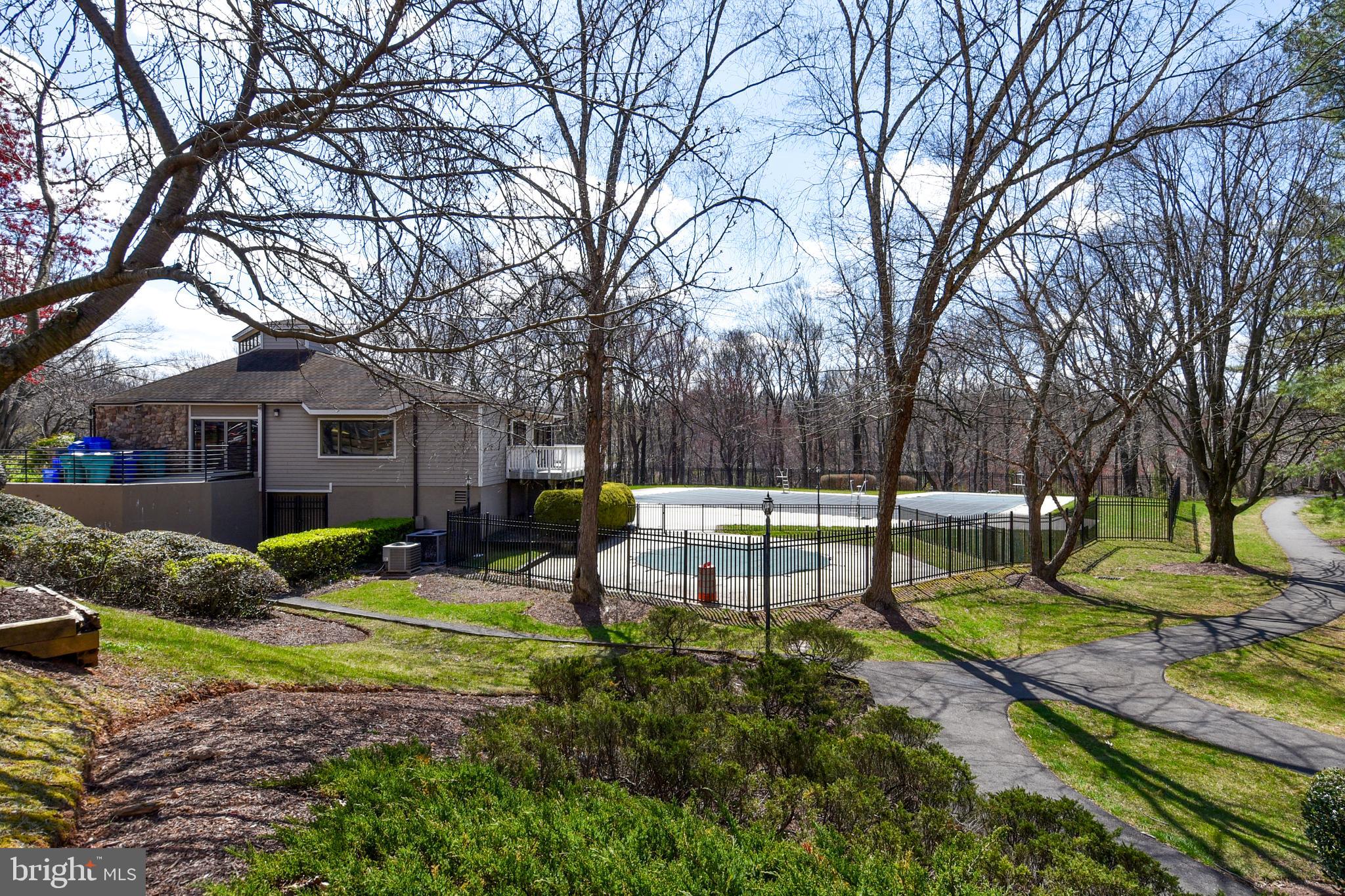 CHURCHILL TOWN SECTOR - Residential