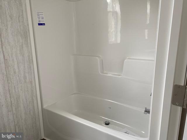 NEWVILLE - Residential