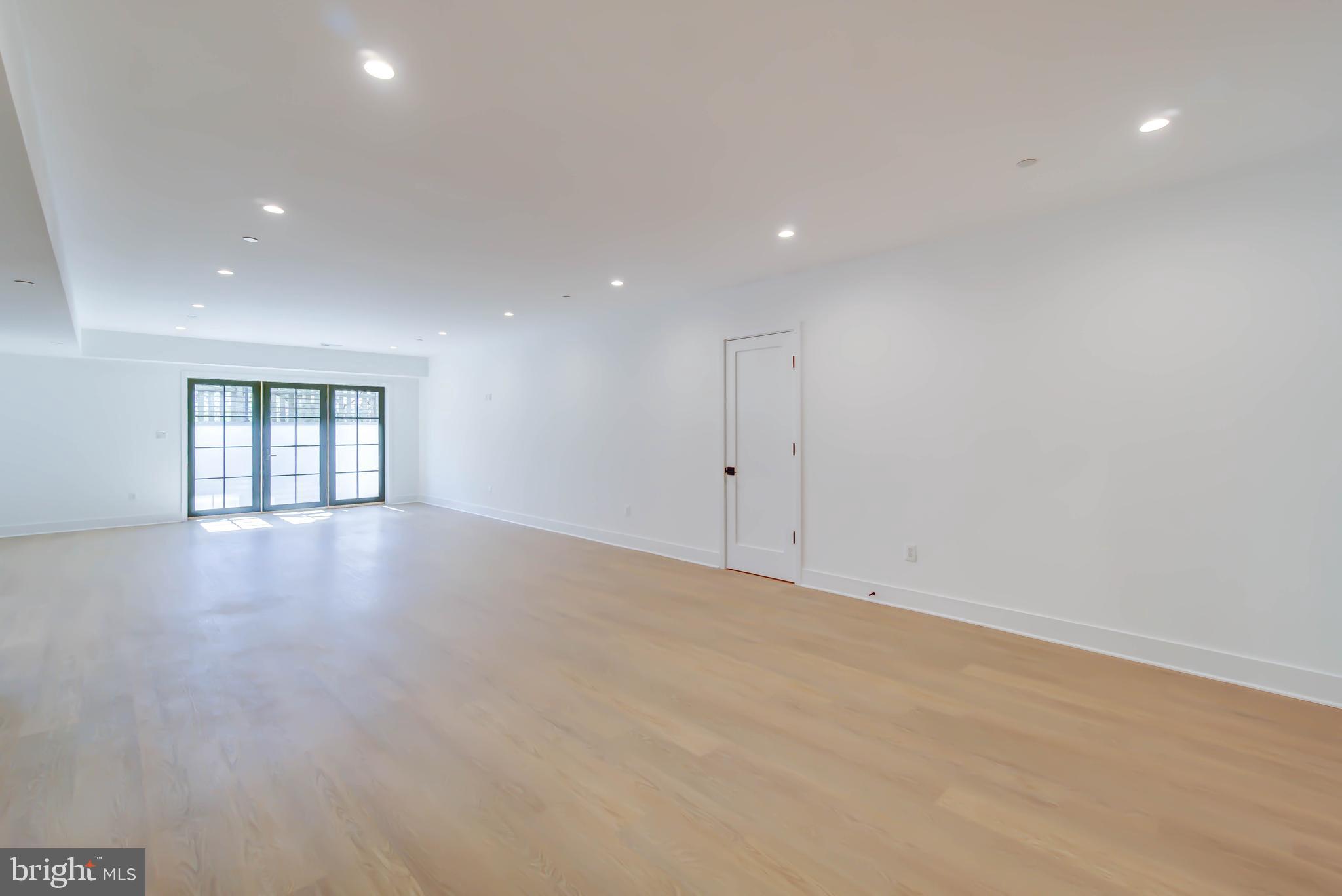 CABIN JOHN PARK - Residential