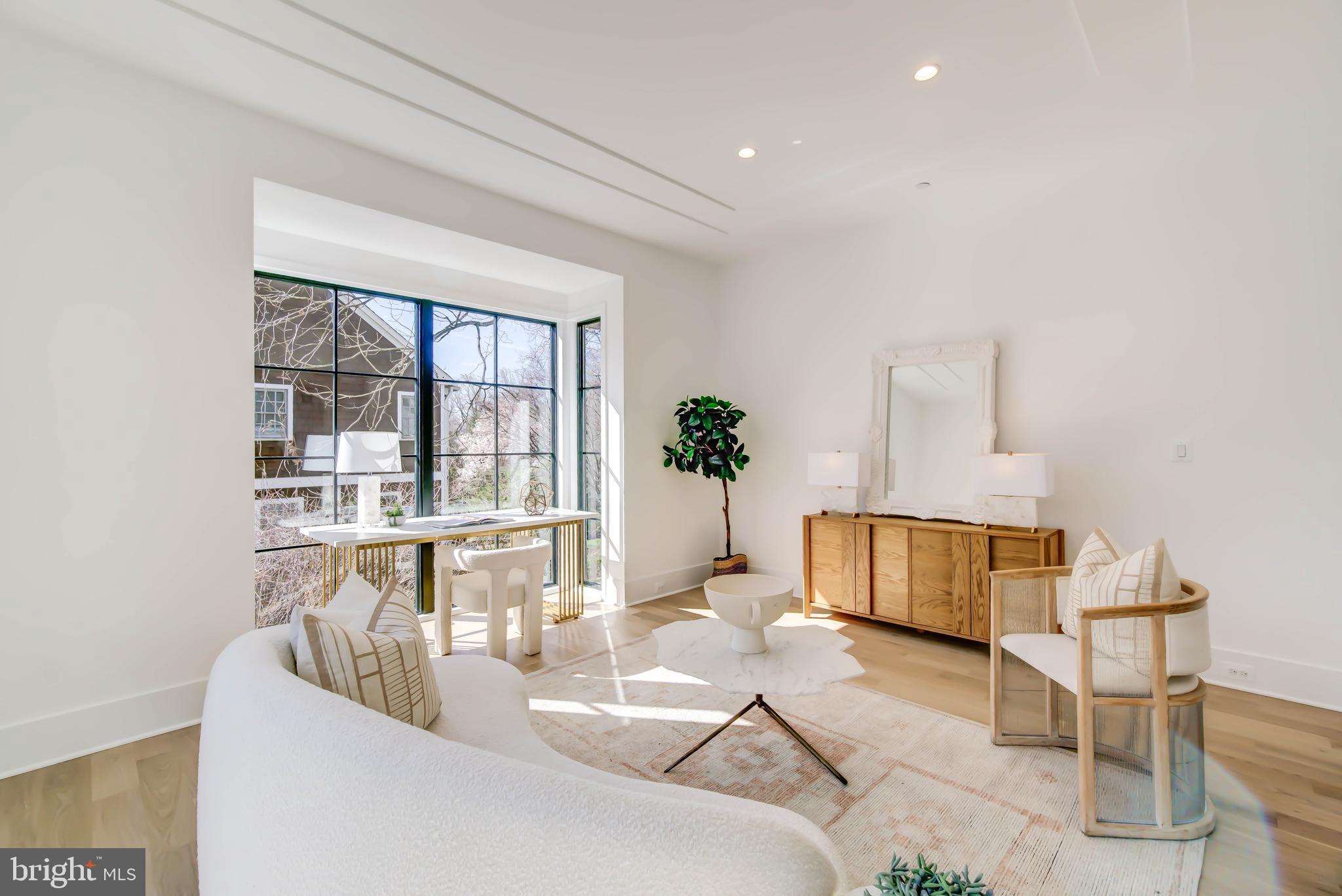 CABIN JOHN PARK - Residential