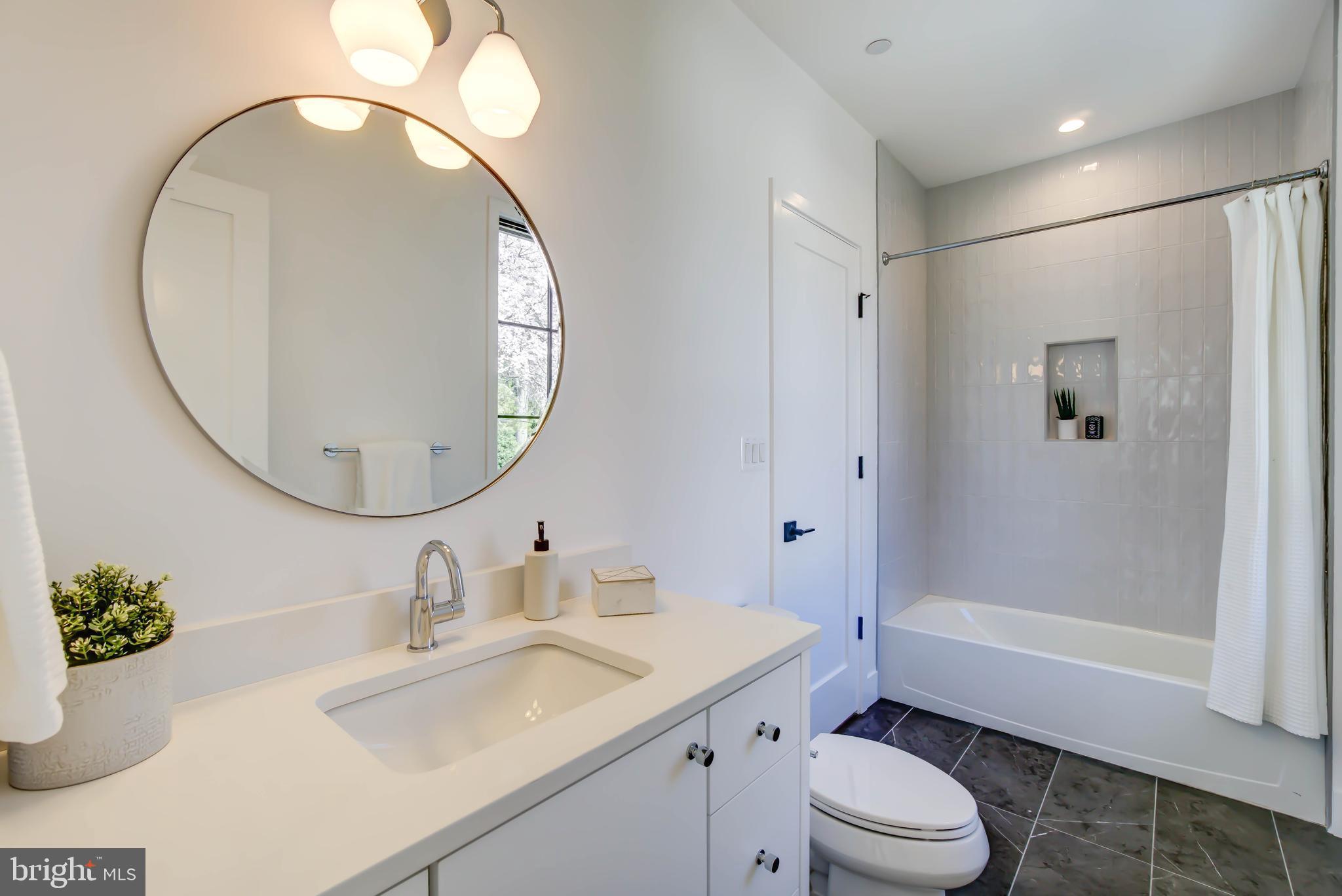 CABIN JOHN PARK - Residential