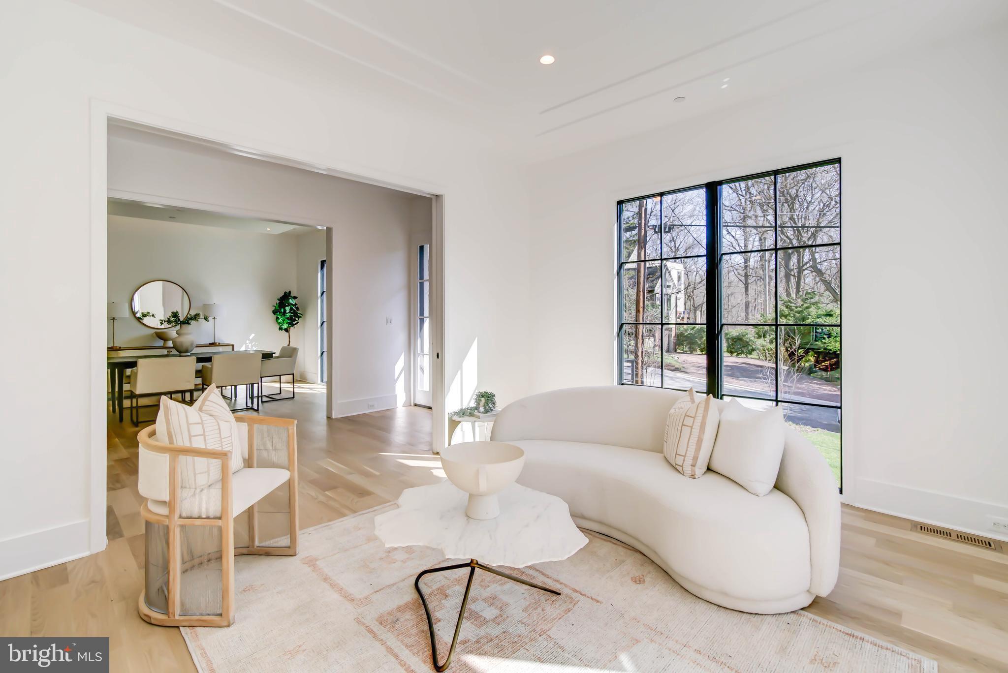 CABIN JOHN PARK - Residential