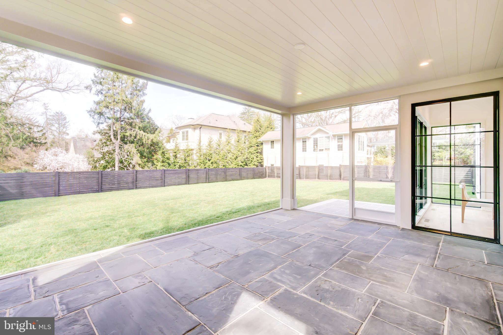 CABIN JOHN PARK - Residential