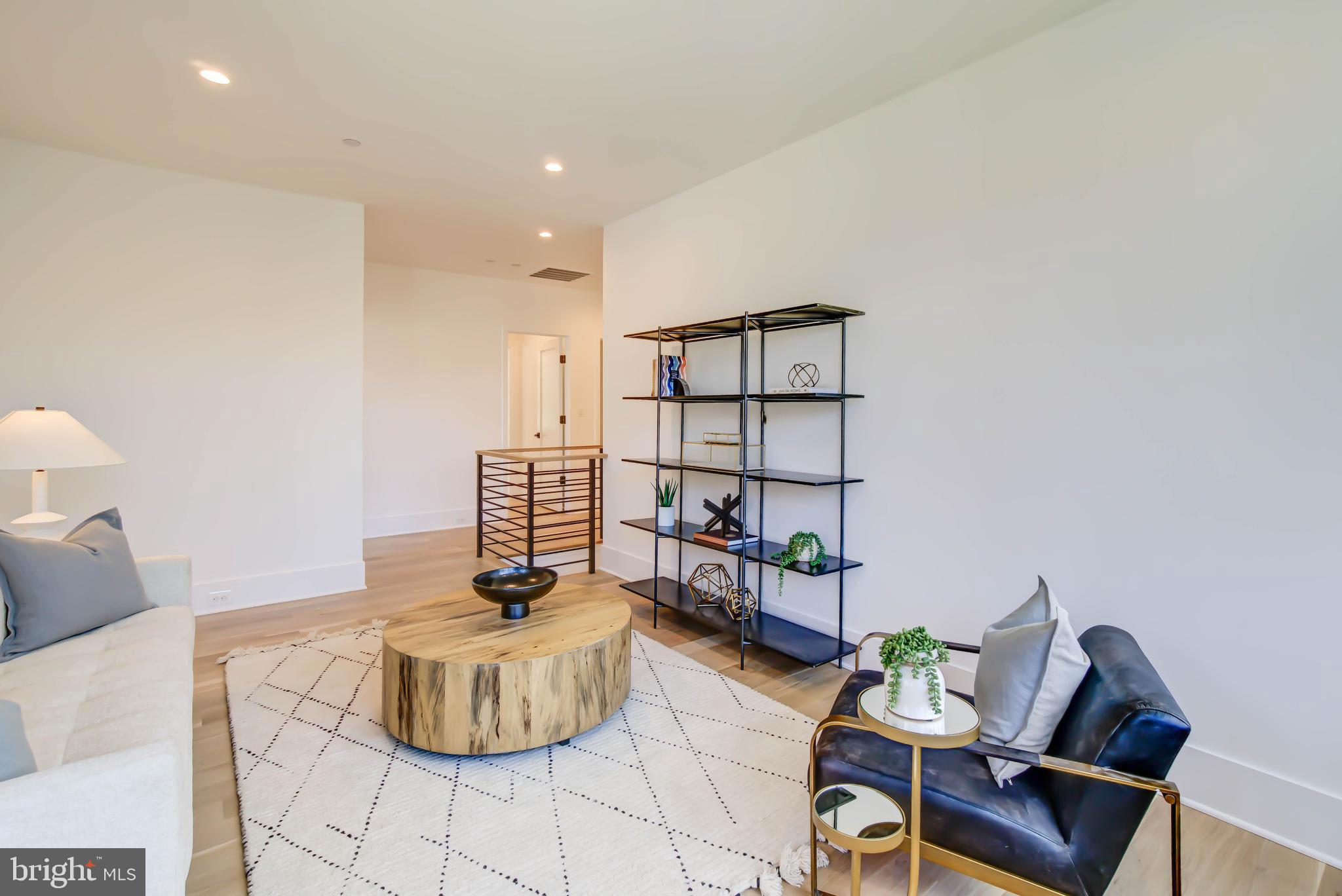 CABIN JOHN PARK - Residential