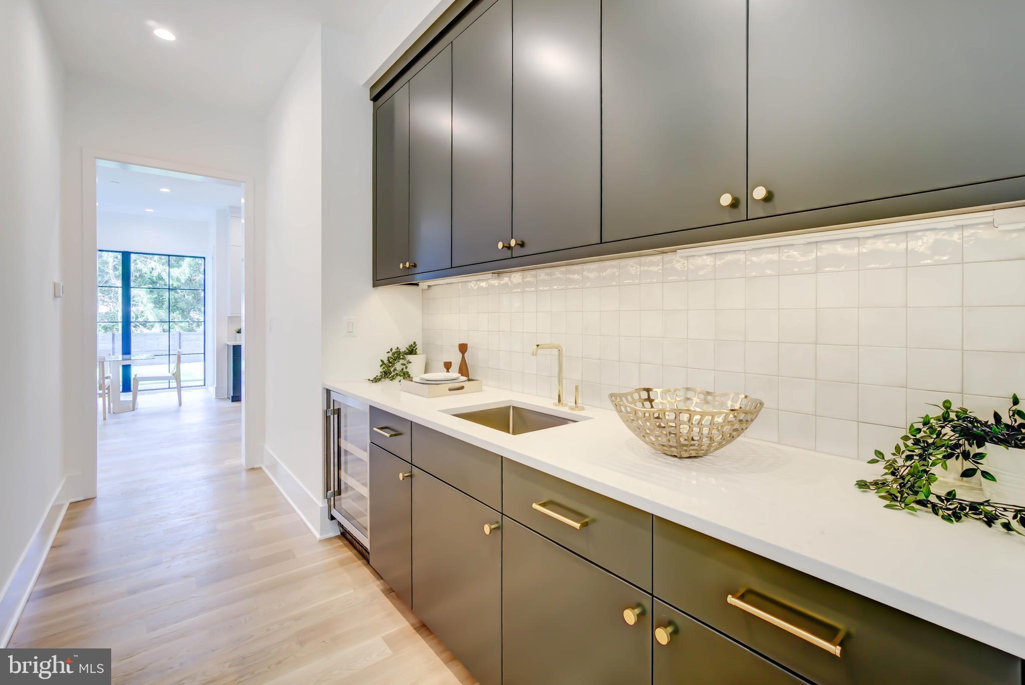 CABIN JOHN PARK - Residential