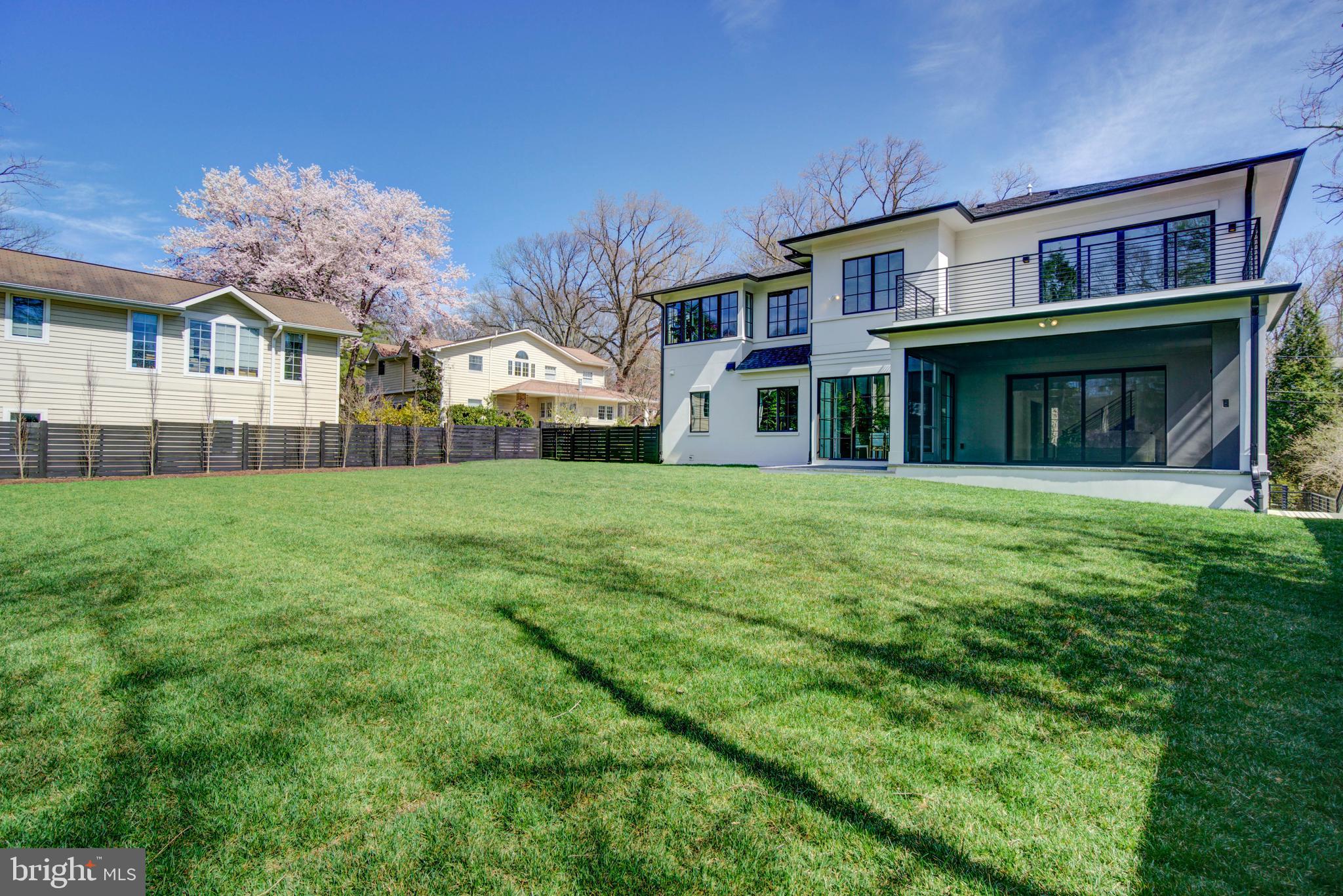 CABIN JOHN PARK - Residential