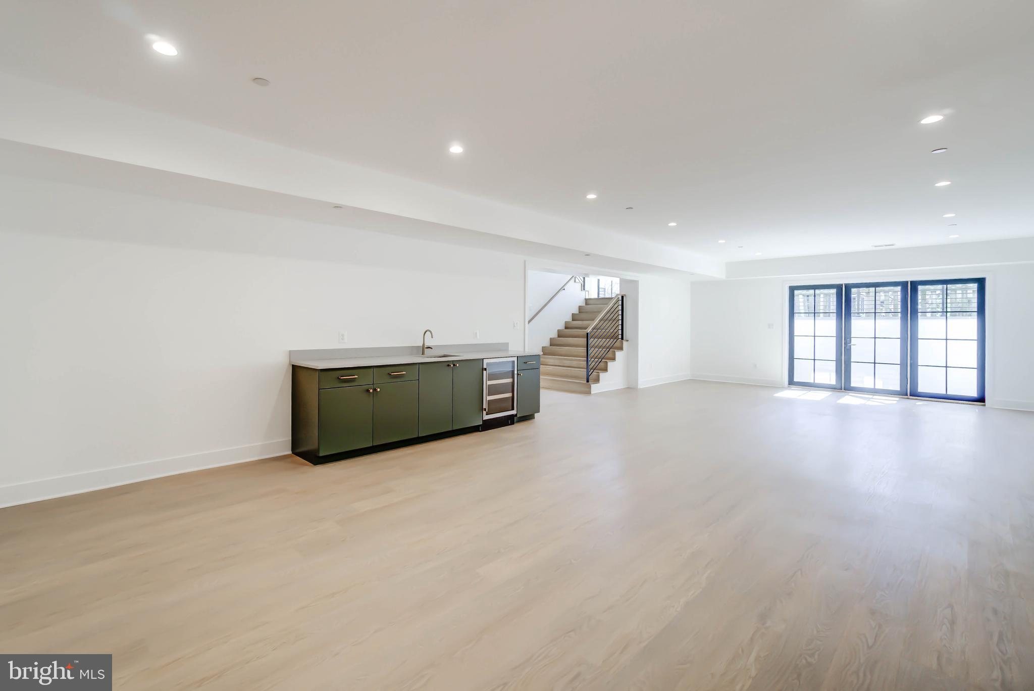 CABIN JOHN PARK - Residential