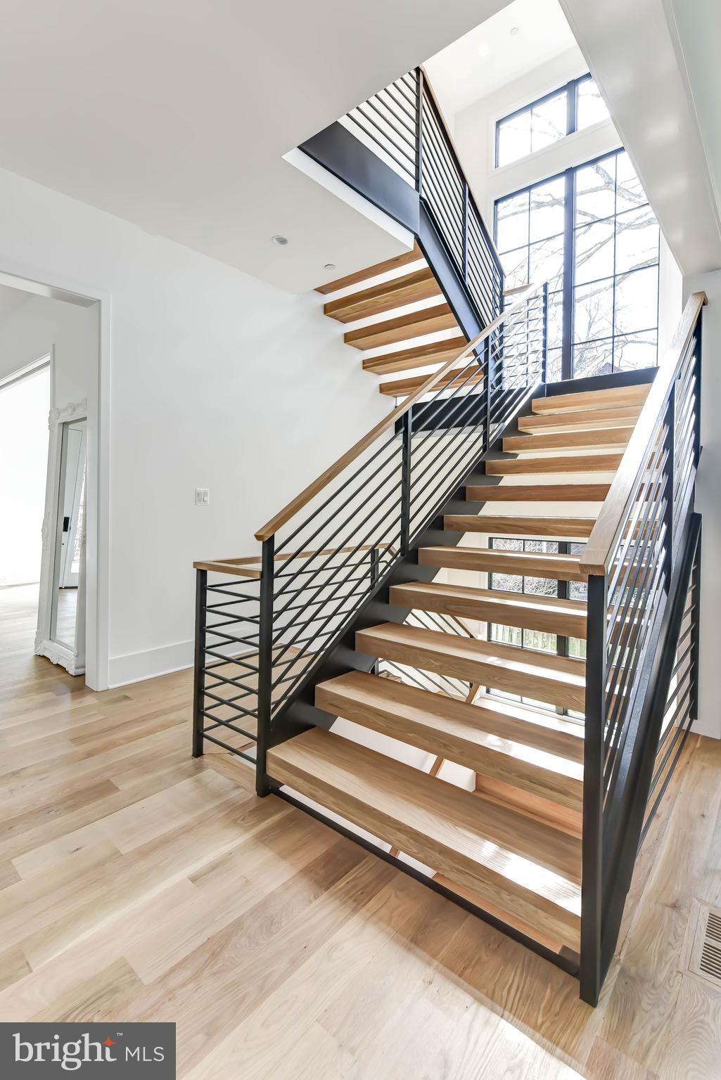 CABIN JOHN PARK - Residential